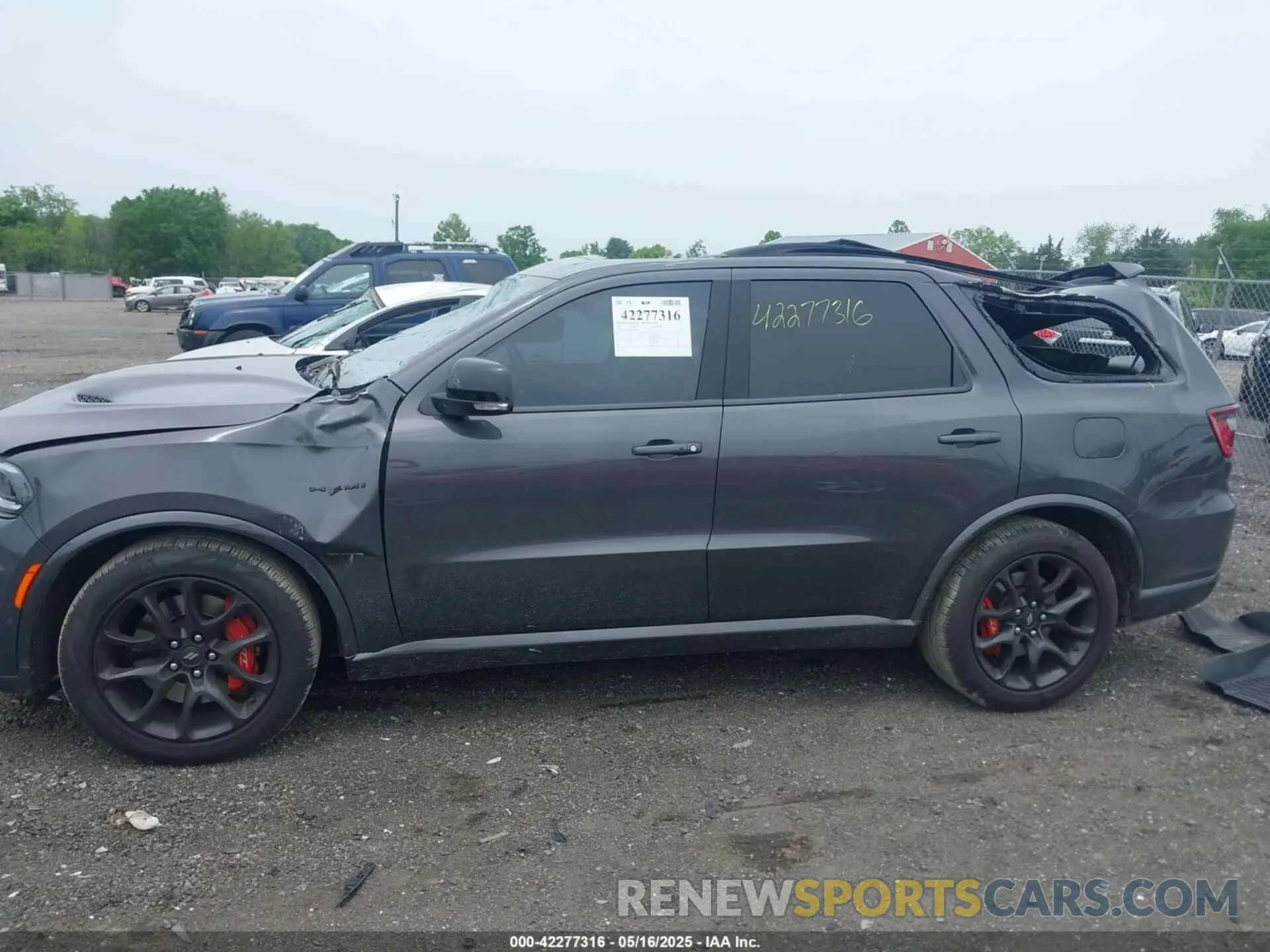 14 fotografías del automóvil dañado 1C4SDJCT0PC695209 DODGE DURANGO 2023
