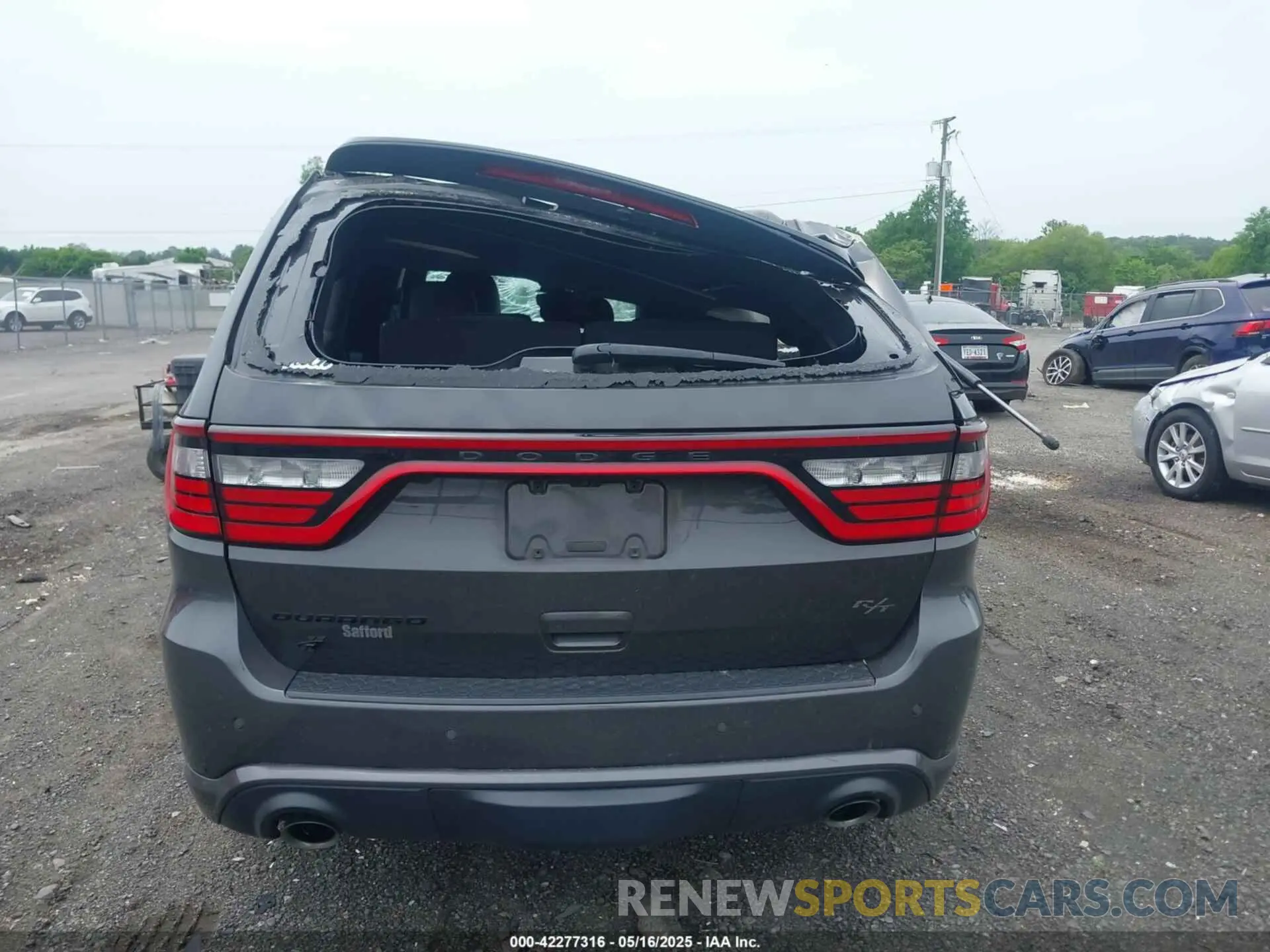 16 fotografías del automóvil dañado 1C4SDJCT0PC695209 DODGE DURANGO 2023