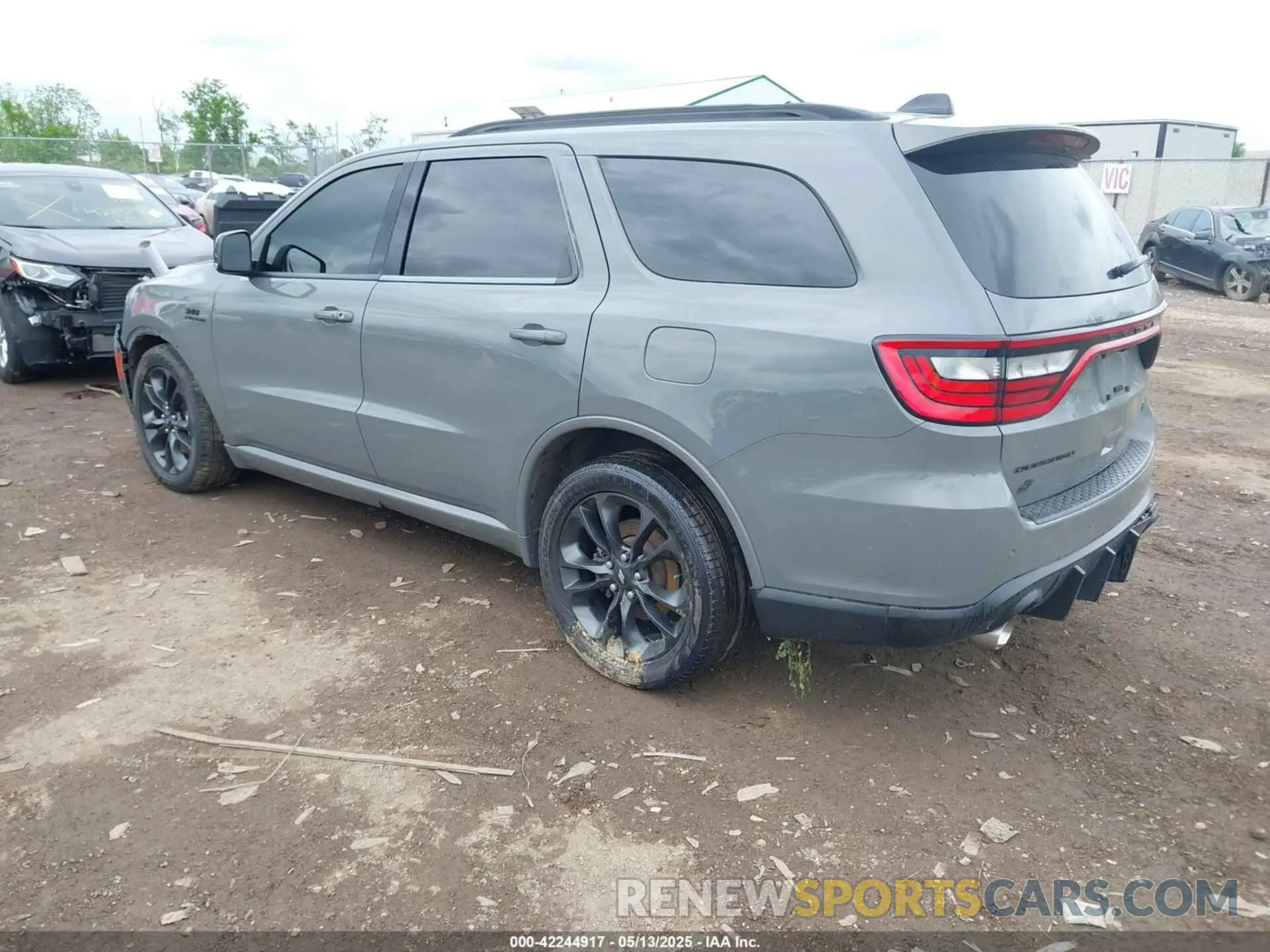 3 fotografías del automóvil dañado 1C4SDJCT1PC582028 DODGE DURANGO 2023