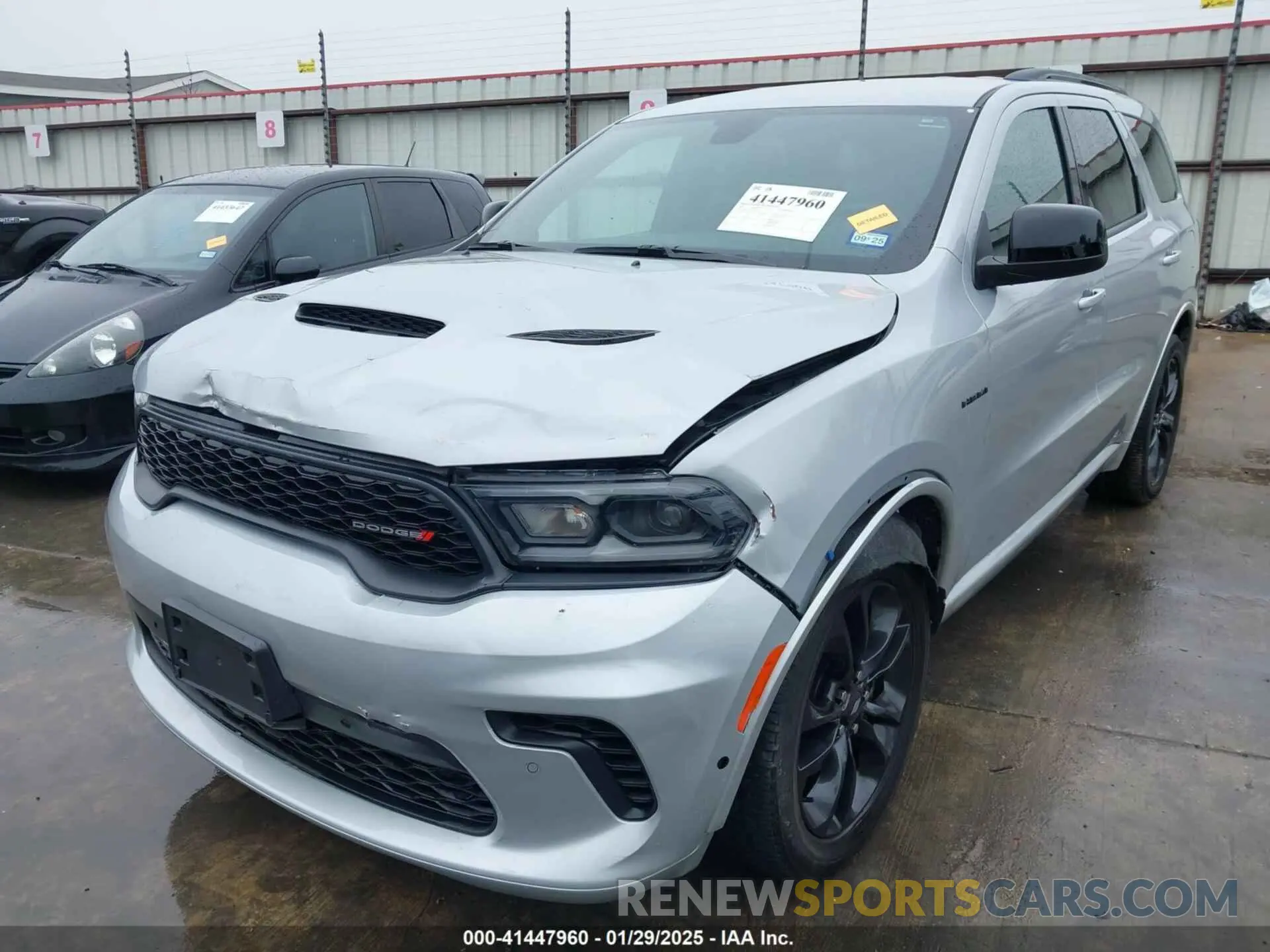 2 fotografías del automóvil dañado 1C4SDJCT3PC677402 DODGE DURANGO 2023