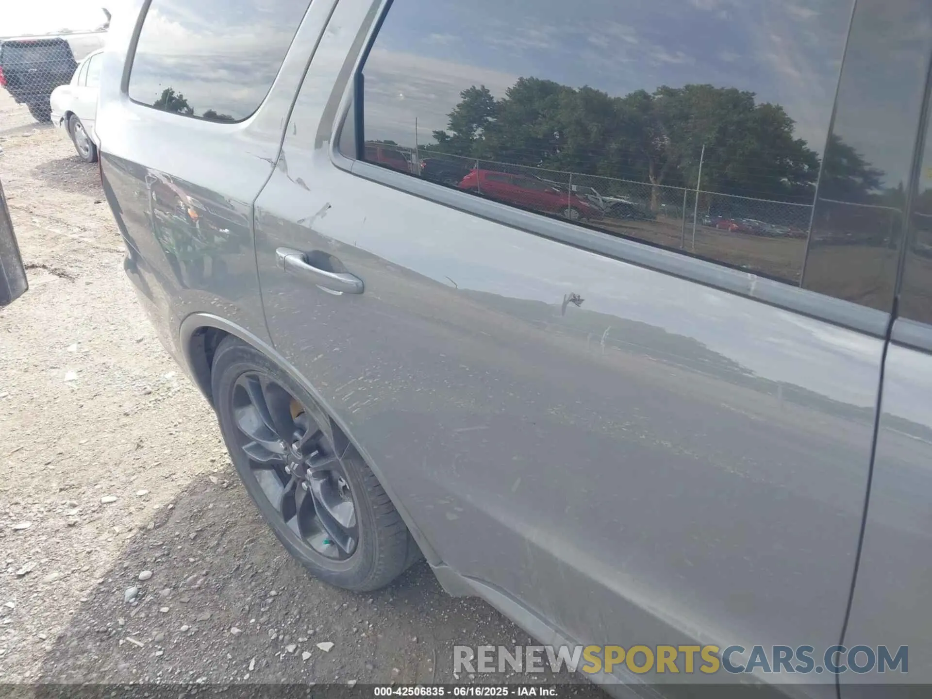 20 fotografías del automóvil dañado 1C4SDJCT8PC550788 DODGE DURANGO 2023