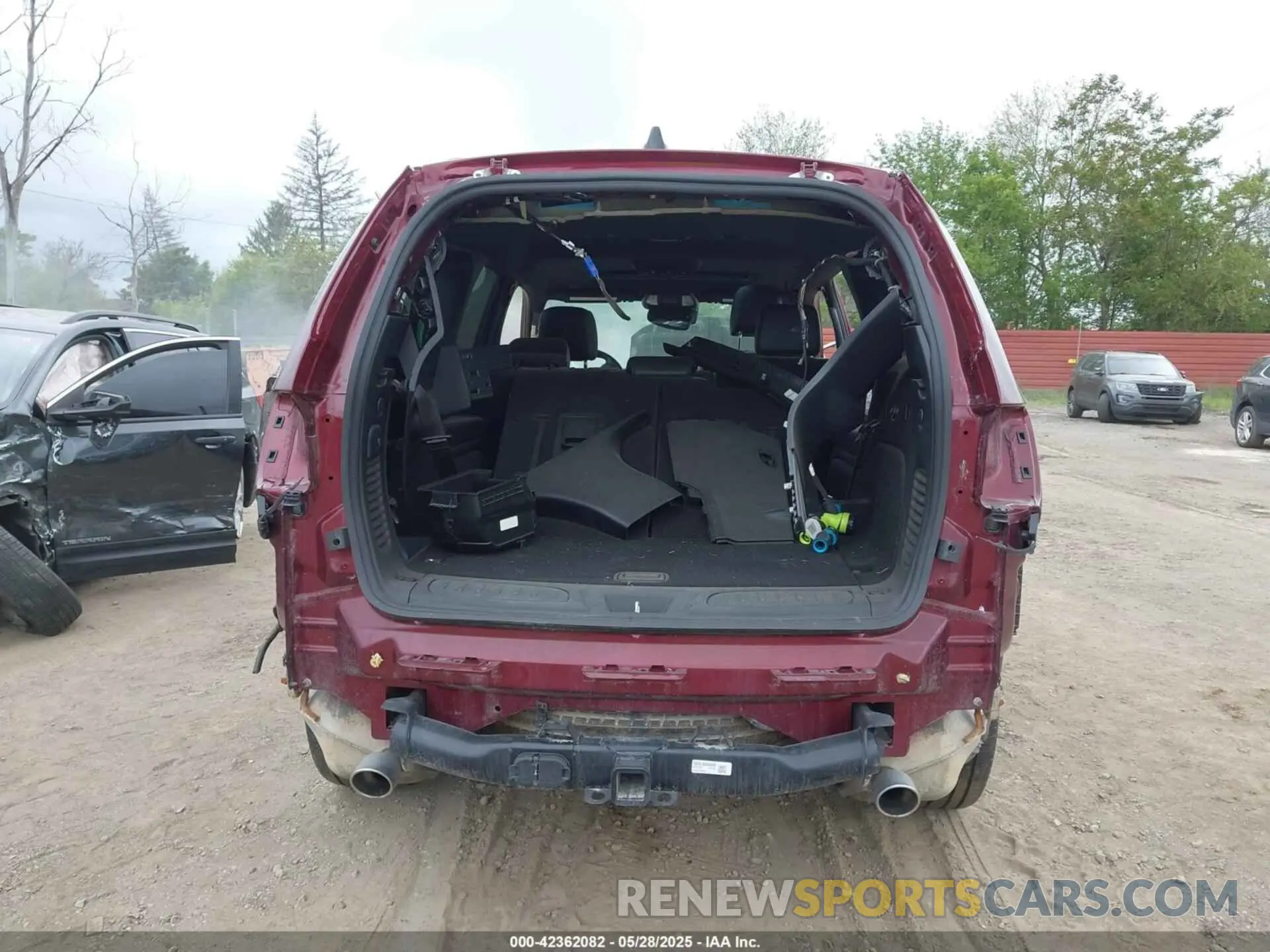 15 fotografías del automóvil dañado 1C4SDJCT9PC676027 DODGE DURANGO 2023