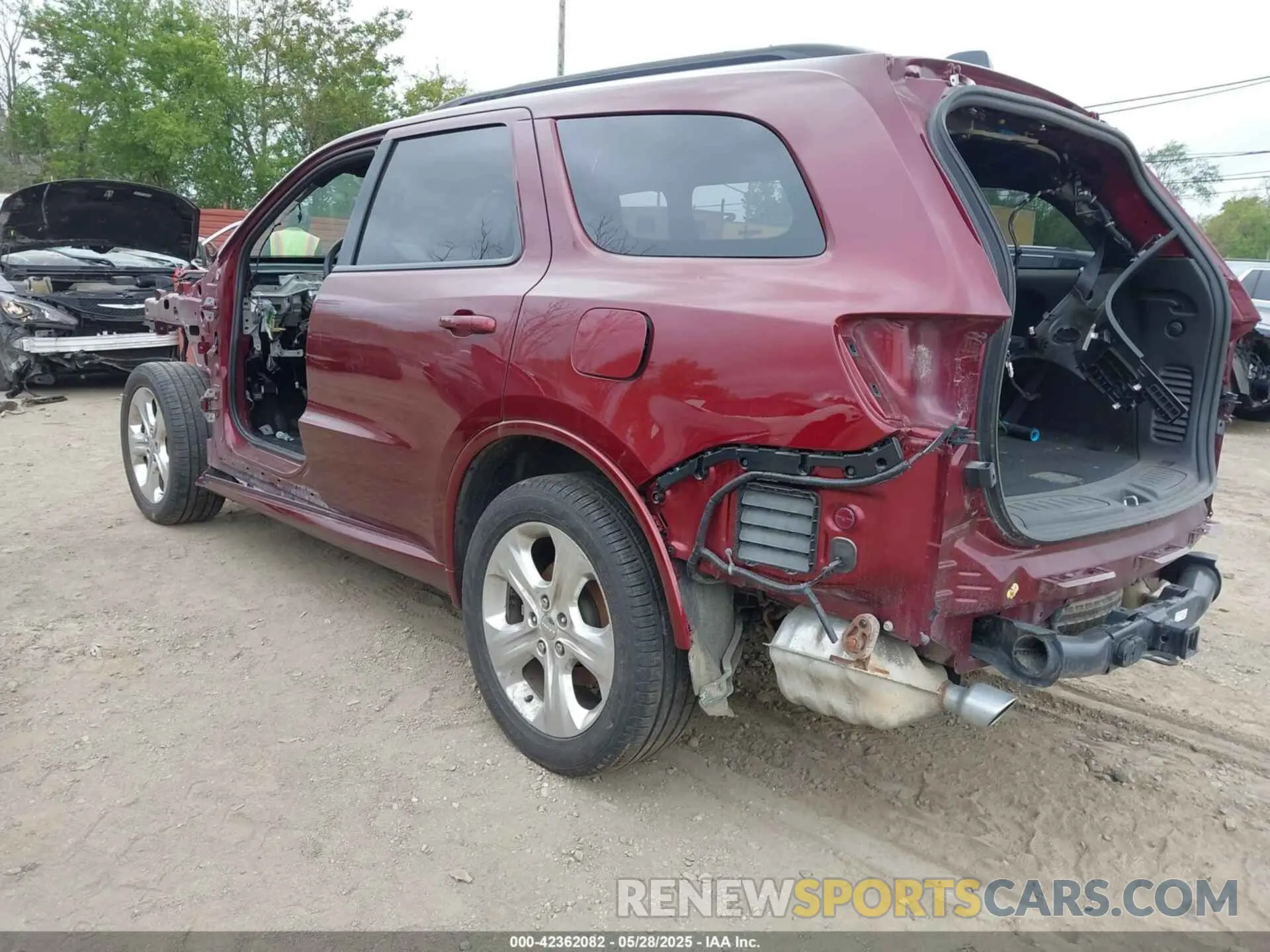 3 fotografías del automóvil dañado 1C4SDJCT9PC676027 DODGE DURANGO 2023