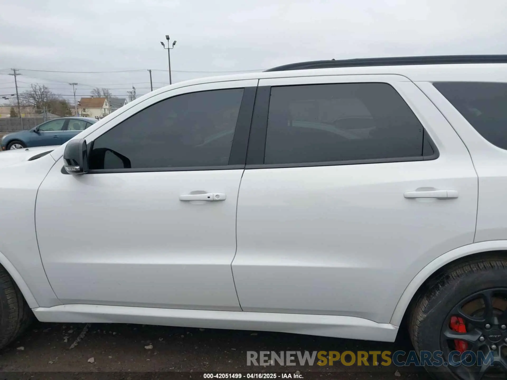 12 fotografías del automóvil dañado 1C4SDJGJ8PC715232 DODGE DURANGO 2023