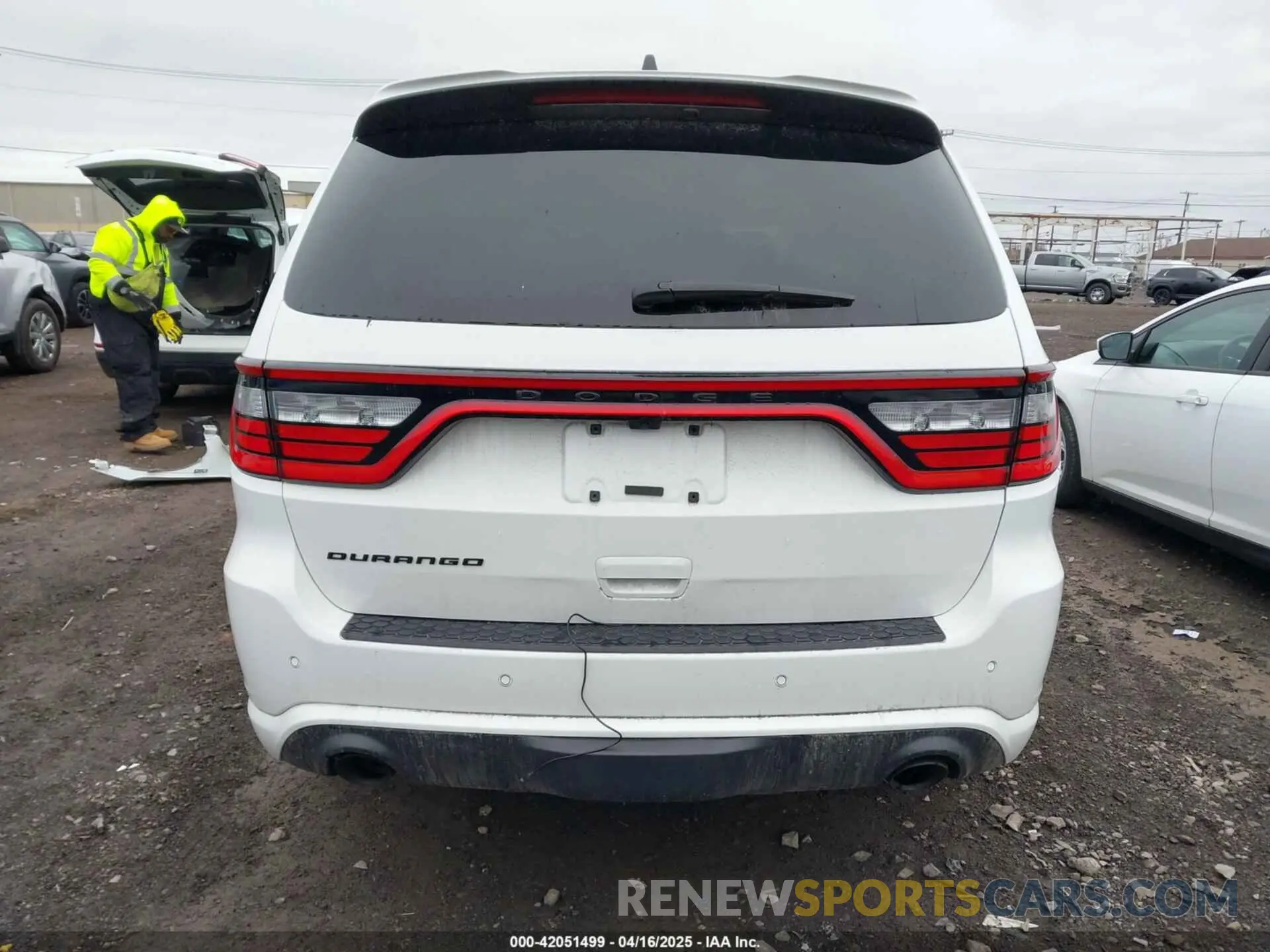 14 fotografías del automóvil dañado 1C4SDJGJ8PC715232 DODGE DURANGO 2023