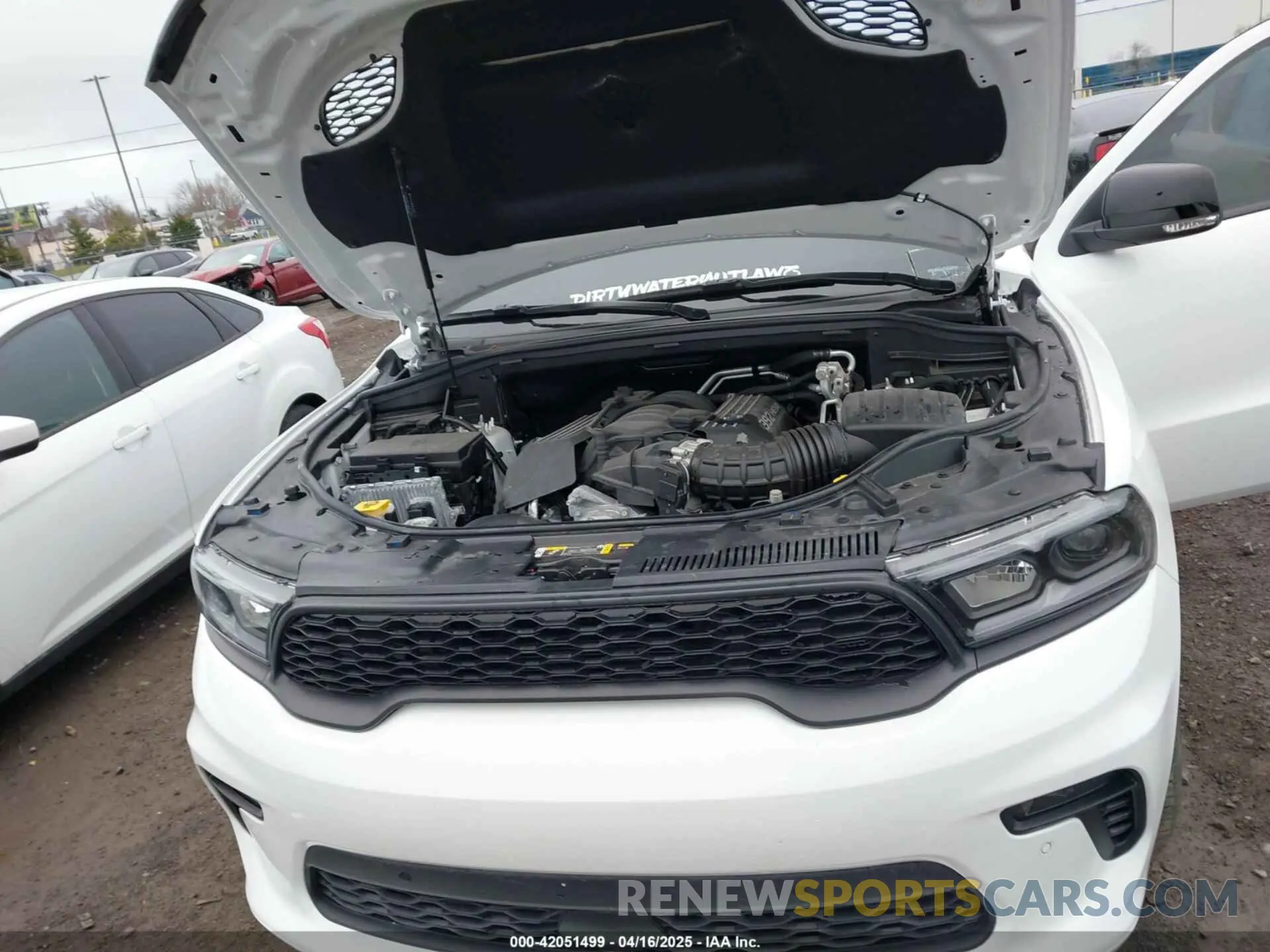 8 fotografías del automóvil dañado 1C4SDJGJ8PC715232 DODGE DURANGO 2023
