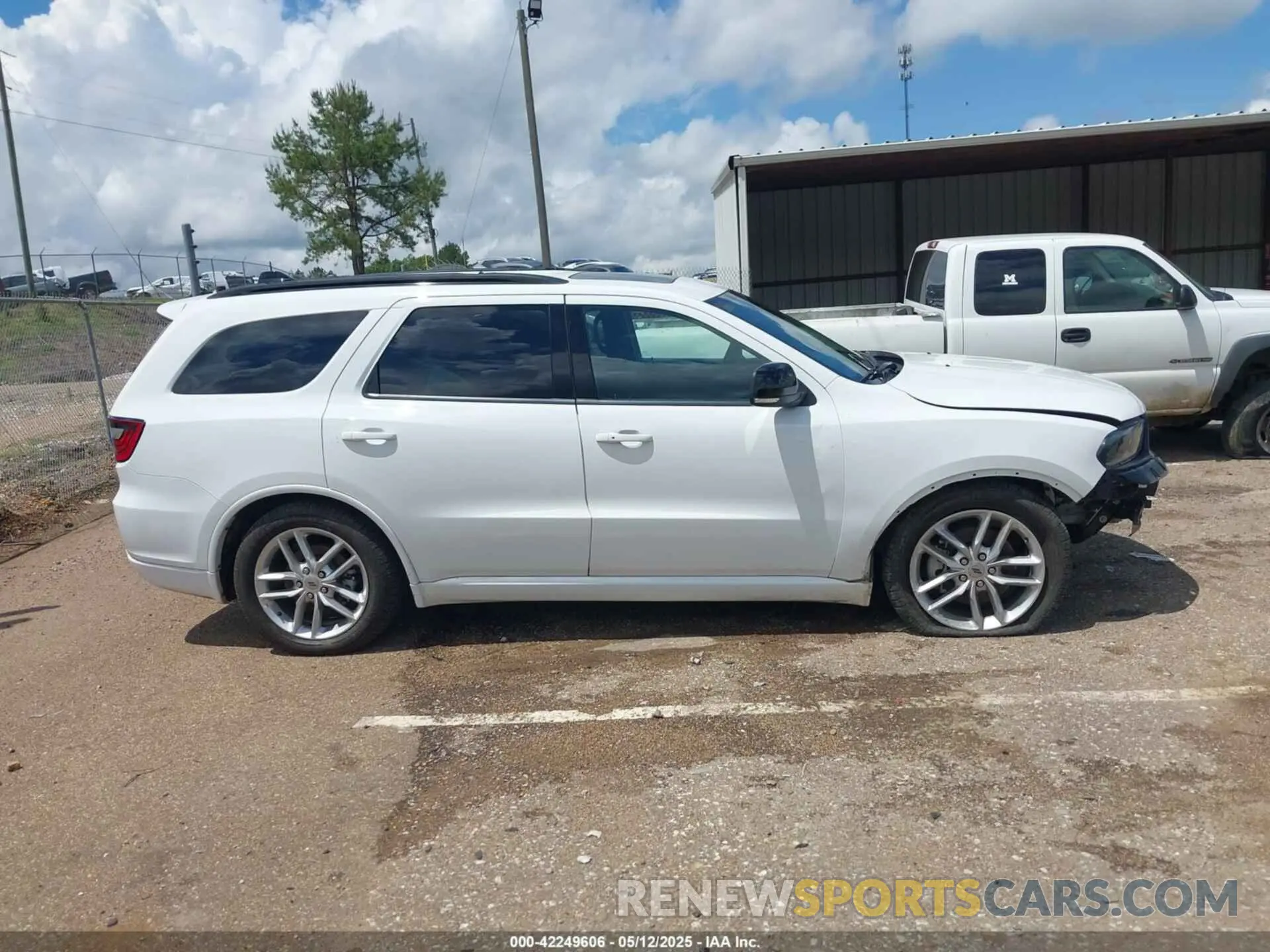 14 fotografías del automóvil dañado 1C4RDHDG9RC118383 DODGE DURANGO 2024