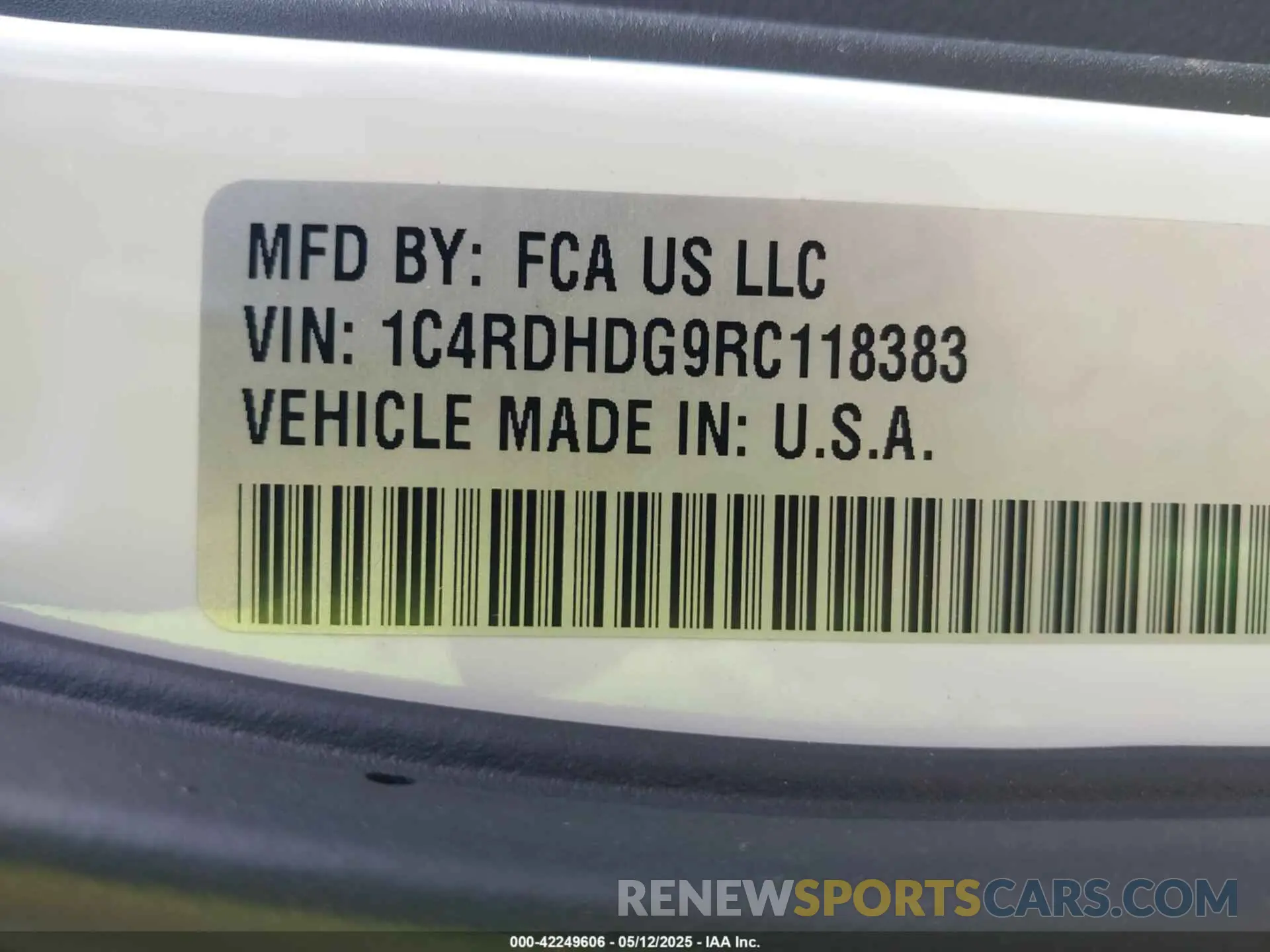 9 fotografías del automóvil dañado 1C4RDHDG9RC118383 DODGE DURANGO 2024