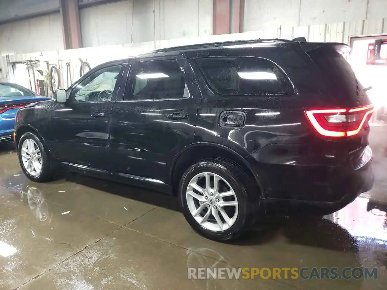2 fotografías del automóvil dañado 1C4RDJDG0RC212840 DODGE DURANGO 2024