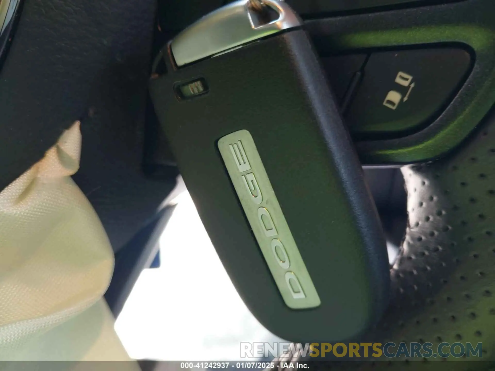 11 fotografías del automóvil dañado 1C4SDHCT4RC134359 DODGE DURANGO 2024