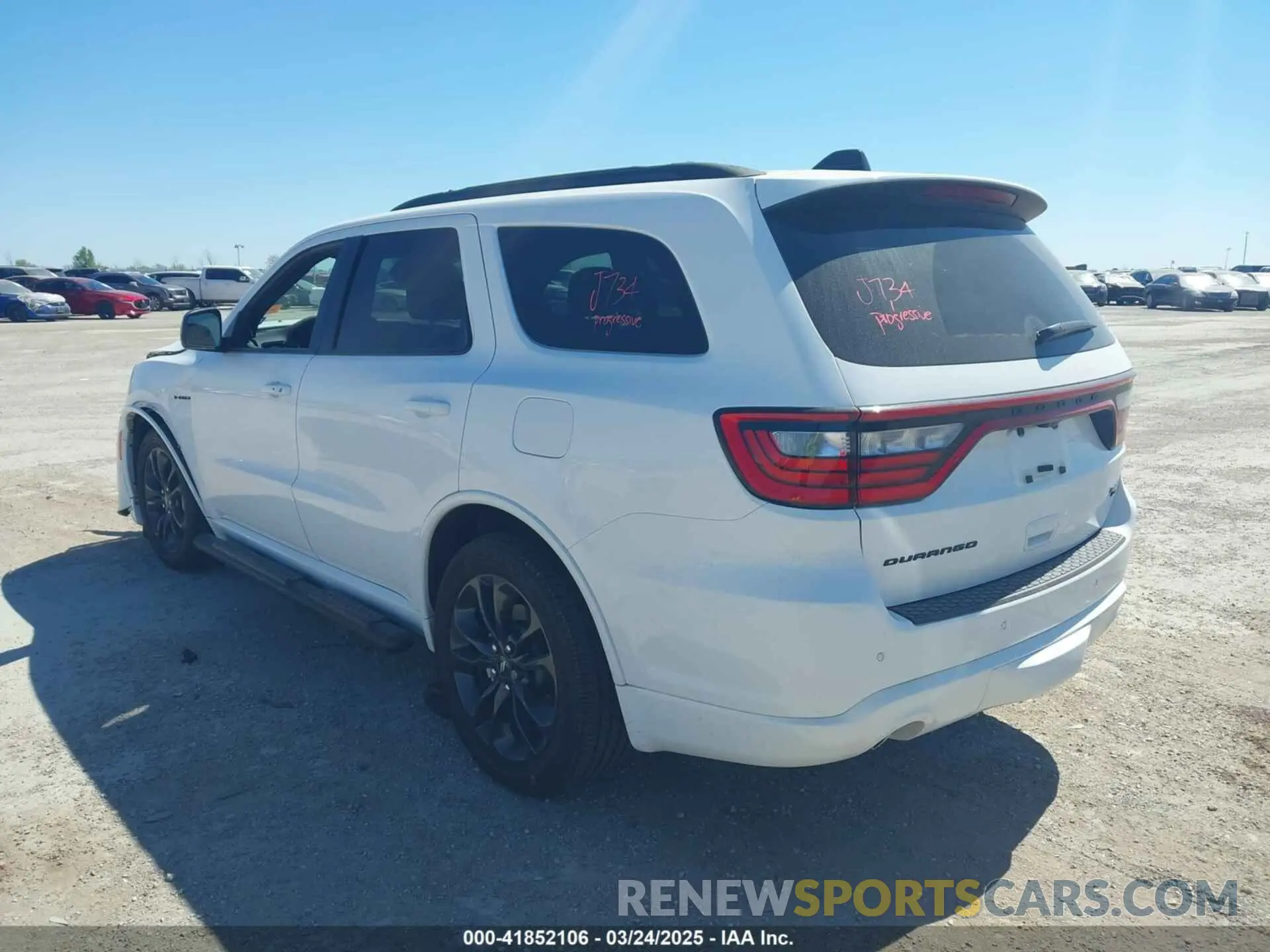 3 fotografías del automóvil dañado 1C4SDHCT6RC185359 DODGE DURANGO 2024