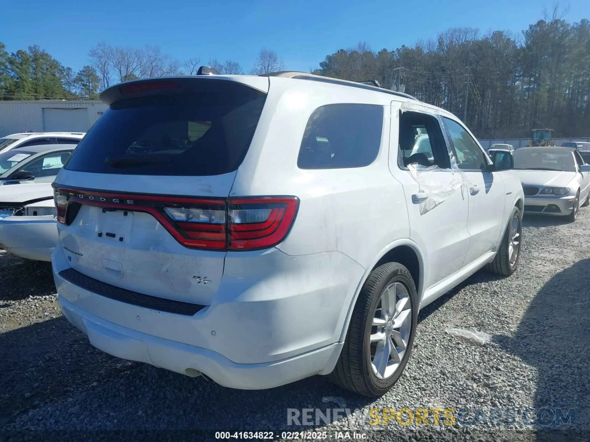 4 fotografías del automóvil dañado 1C4SDJCT3RC143917 DODGE DURANGO 2024