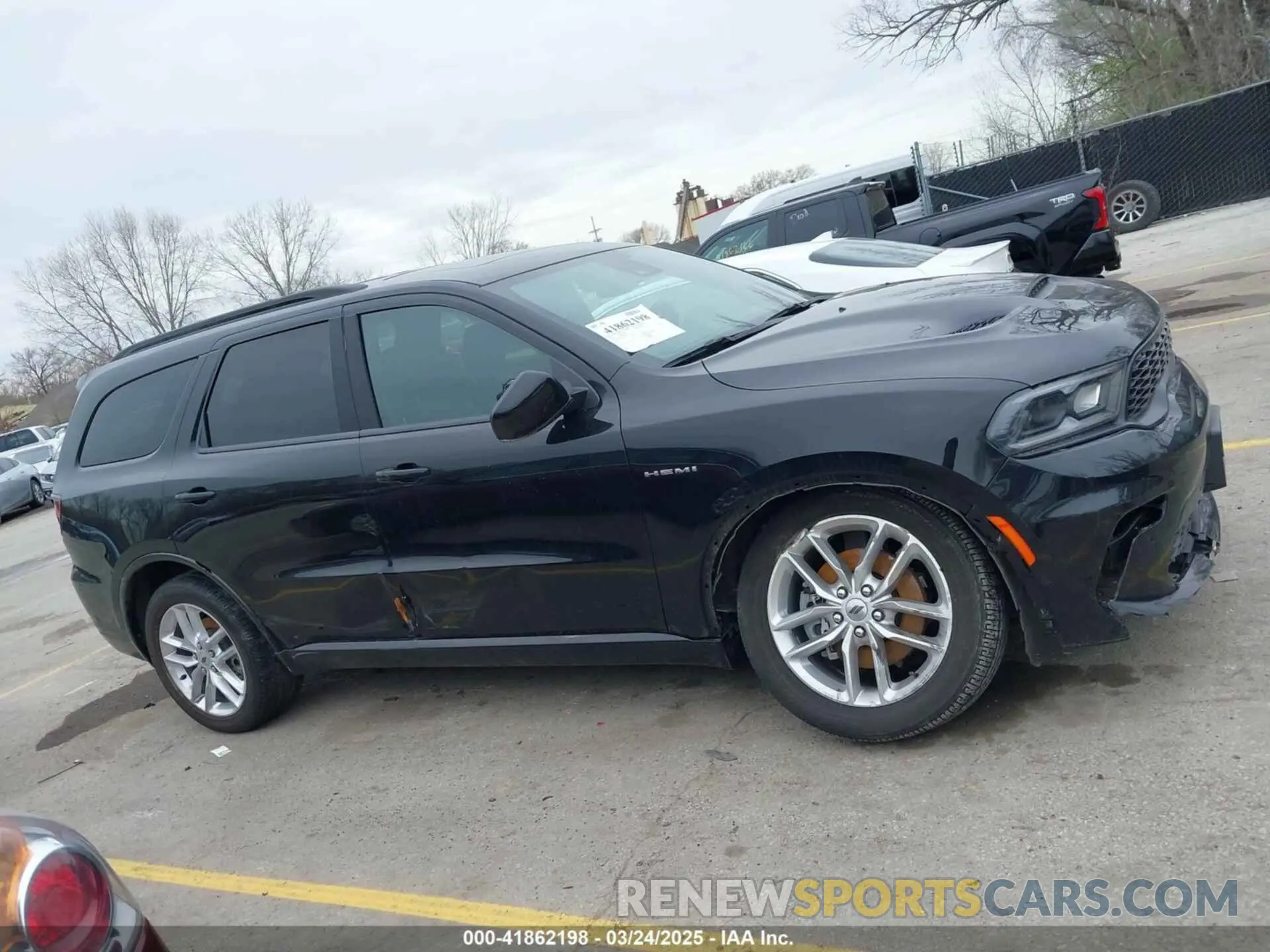 13 fotografías del automóvil dañado 1C4SDJCT5RC143997 DODGE DURANGO 2024