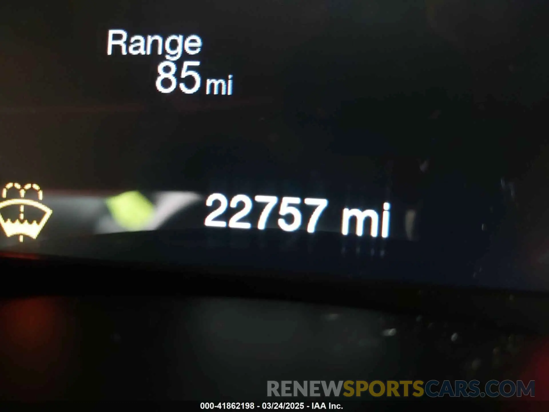 15 fotografías del automóvil dañado 1C4SDJCT5RC143997 DODGE DURANGO 2024