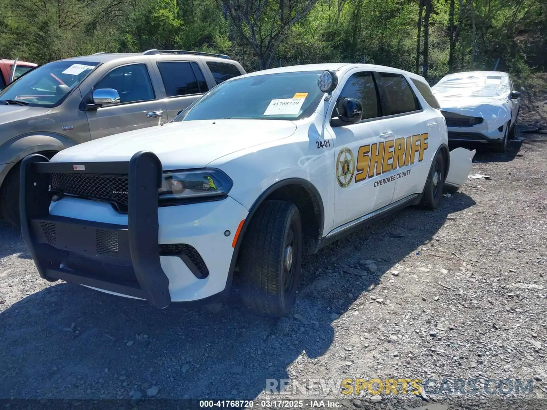 2 fotografías del automóvil dañado 1C4SDJFT4RC138690 DODGE DURANGO 2024