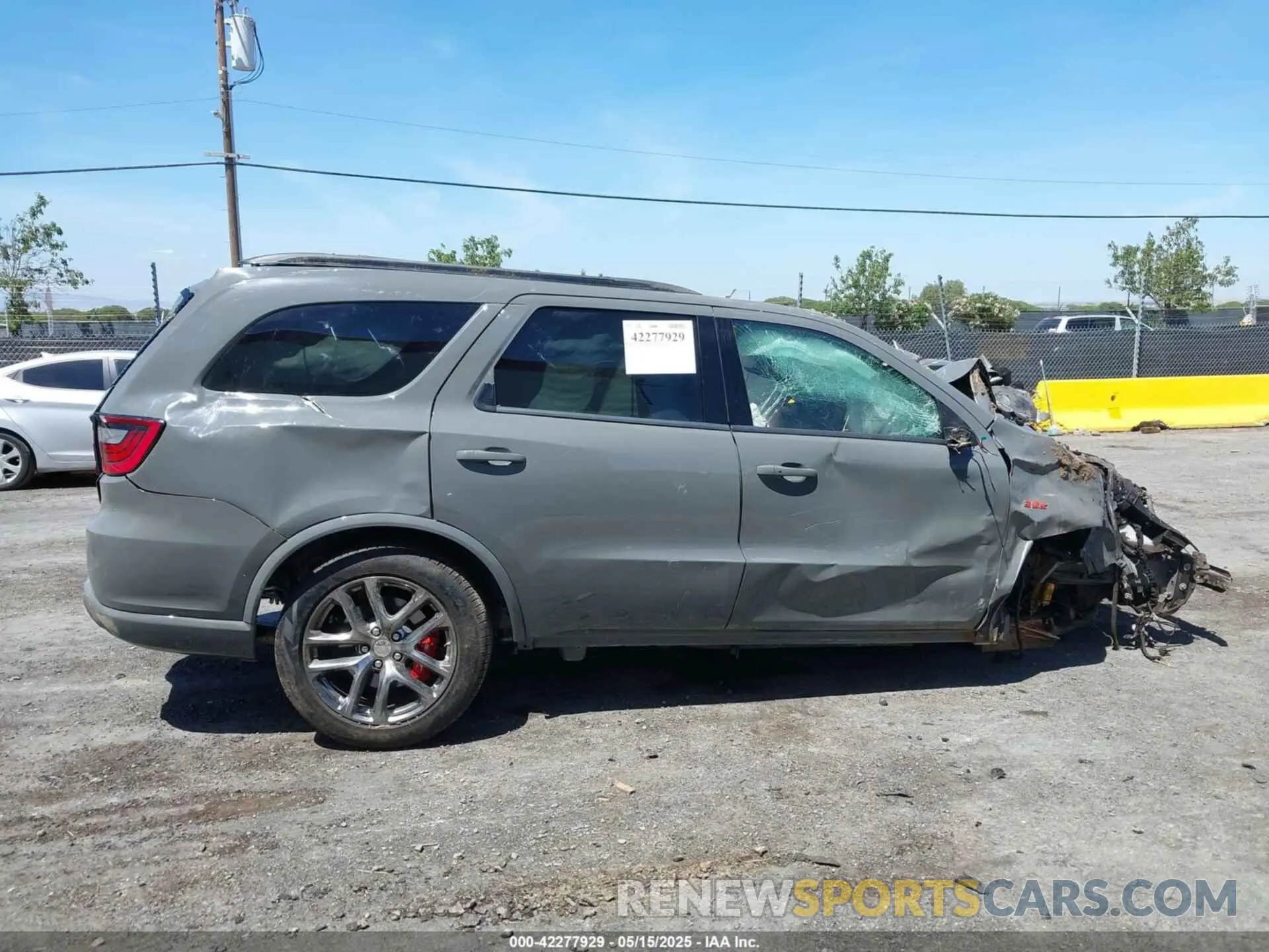 13 fotografías del automóvil dañado 1C4SDJGJ7RC153536 DODGE DURANGO 2024