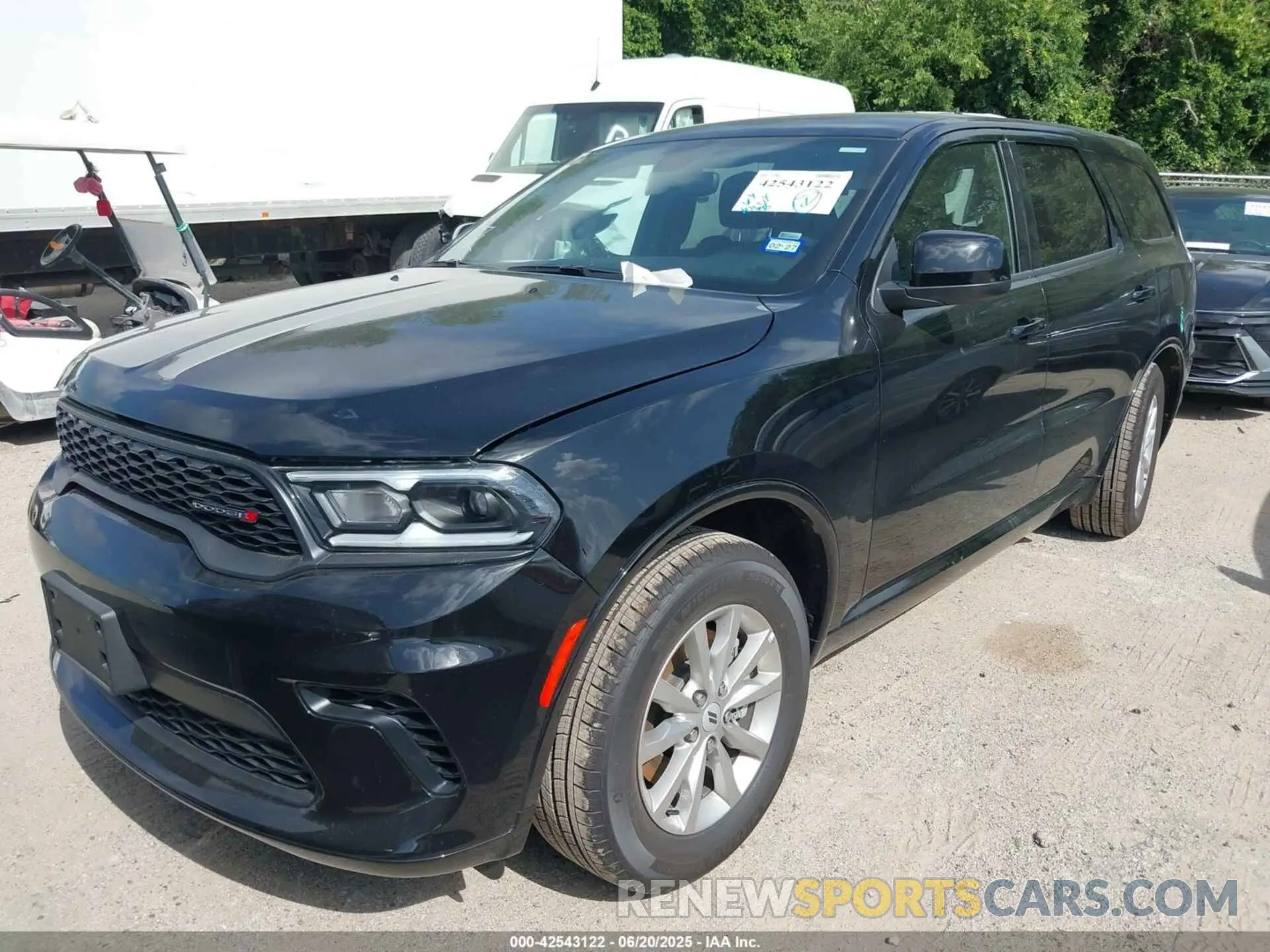 2 fotografías del automóvil dañado 1C4RDHDG1SC530741 DODGE DURANGO 2025