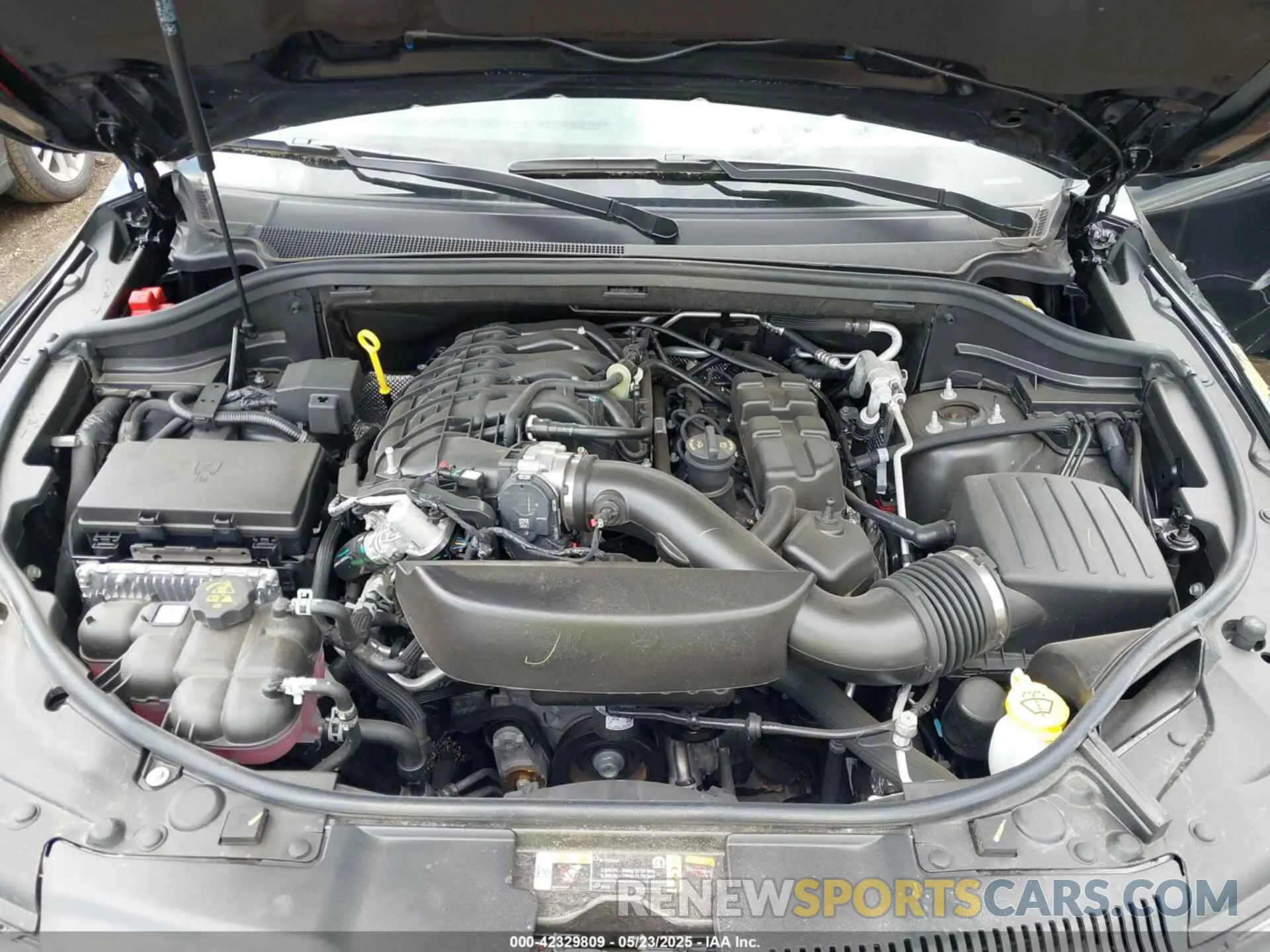 10 fotografías del automóvil dañado 1C4RDJDG1SC517771 DODGE DURANGO 2025