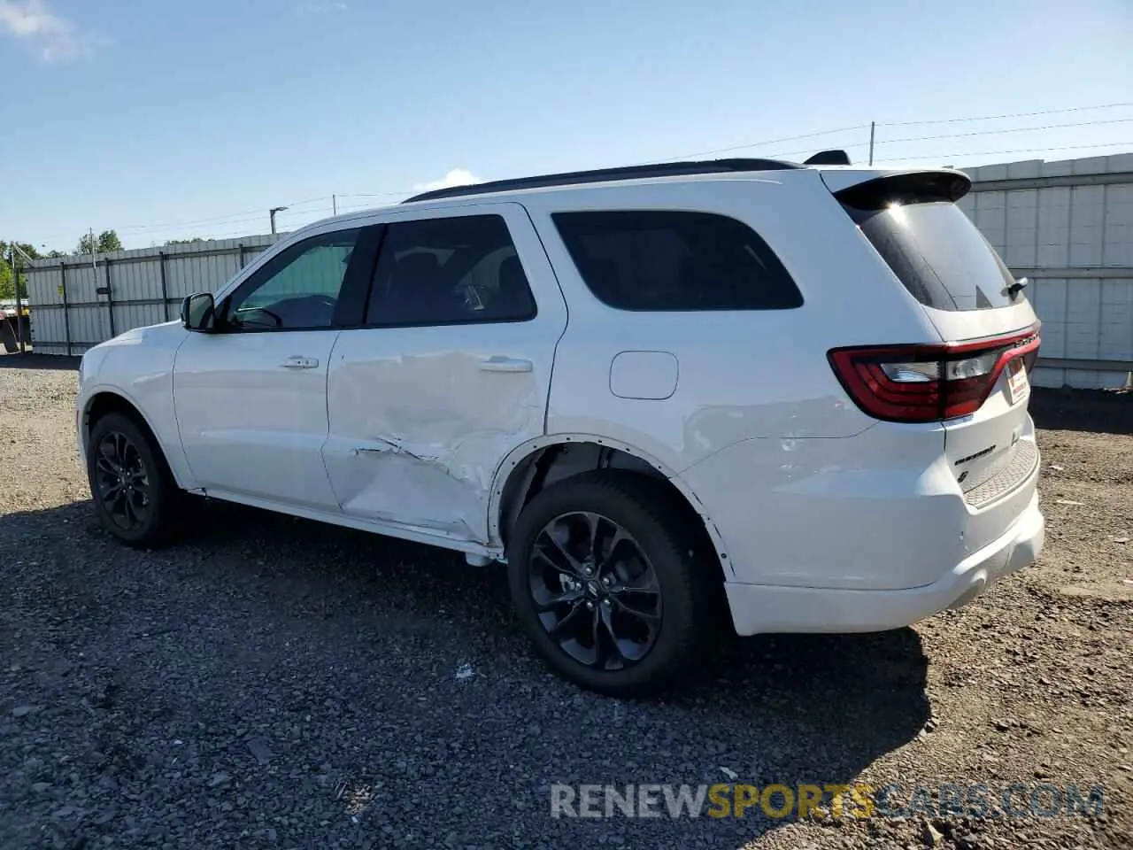 2 fotografías del automóvil dañado 1C4RDJDG7SC520612 DODGE DURANGO 2025