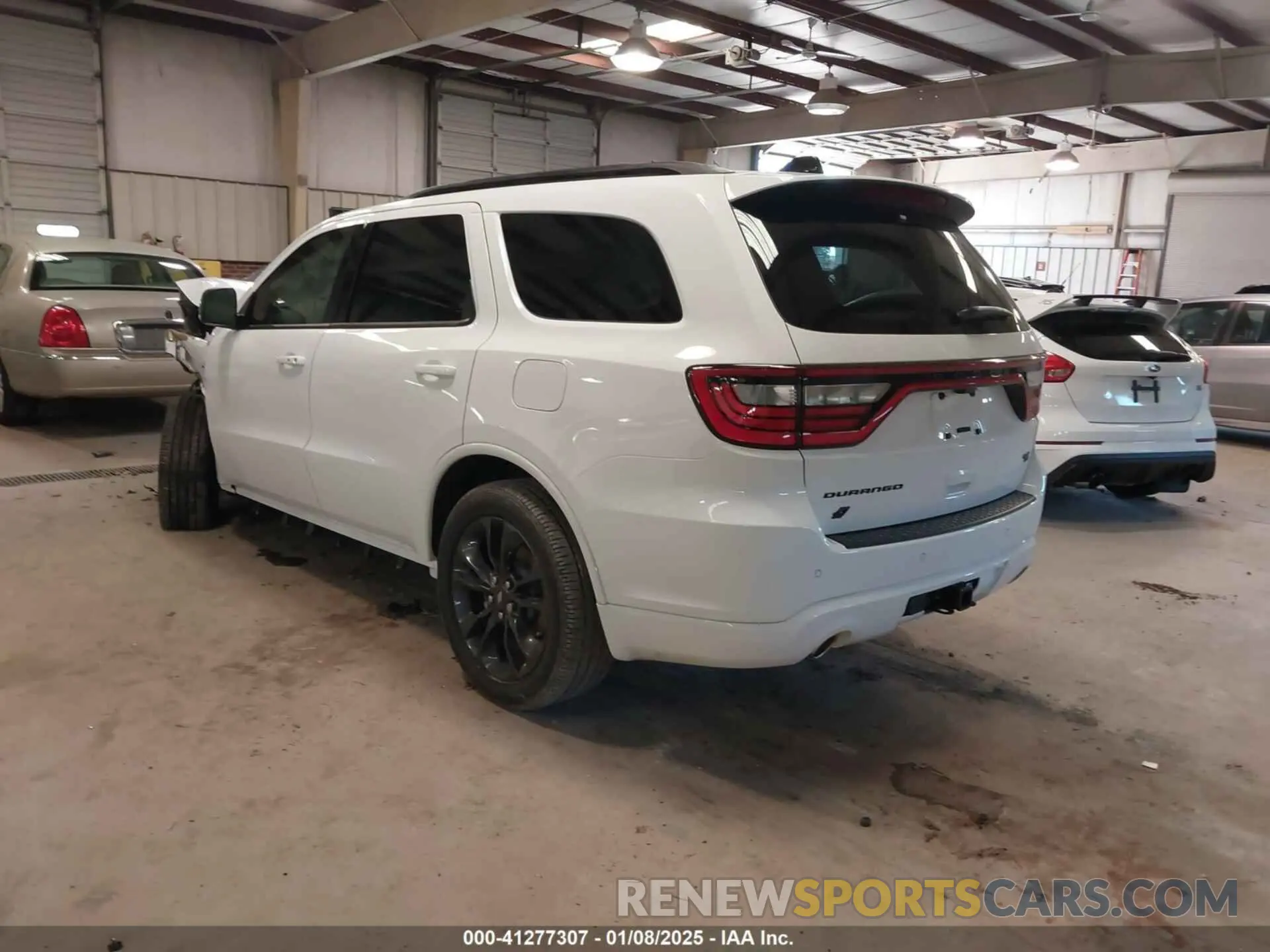 3 fotografías del automóvil dañado 1C4SDJCT1SC503496 DODGE DURANGO 2025