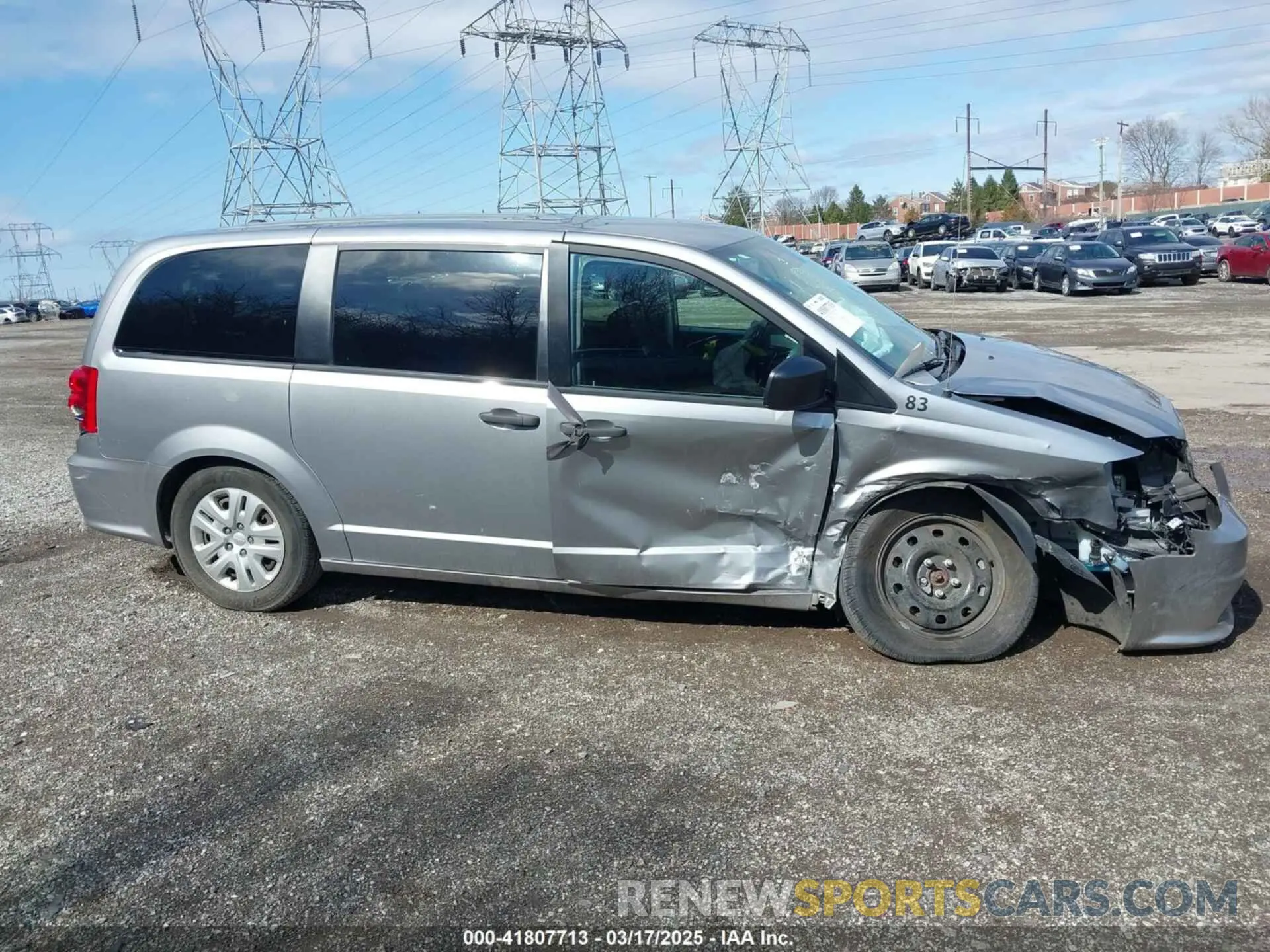 14 fotografías del automóvil dañado 2C4RDGBG1KR656893 DODGE GRAND CARAVAN 2019