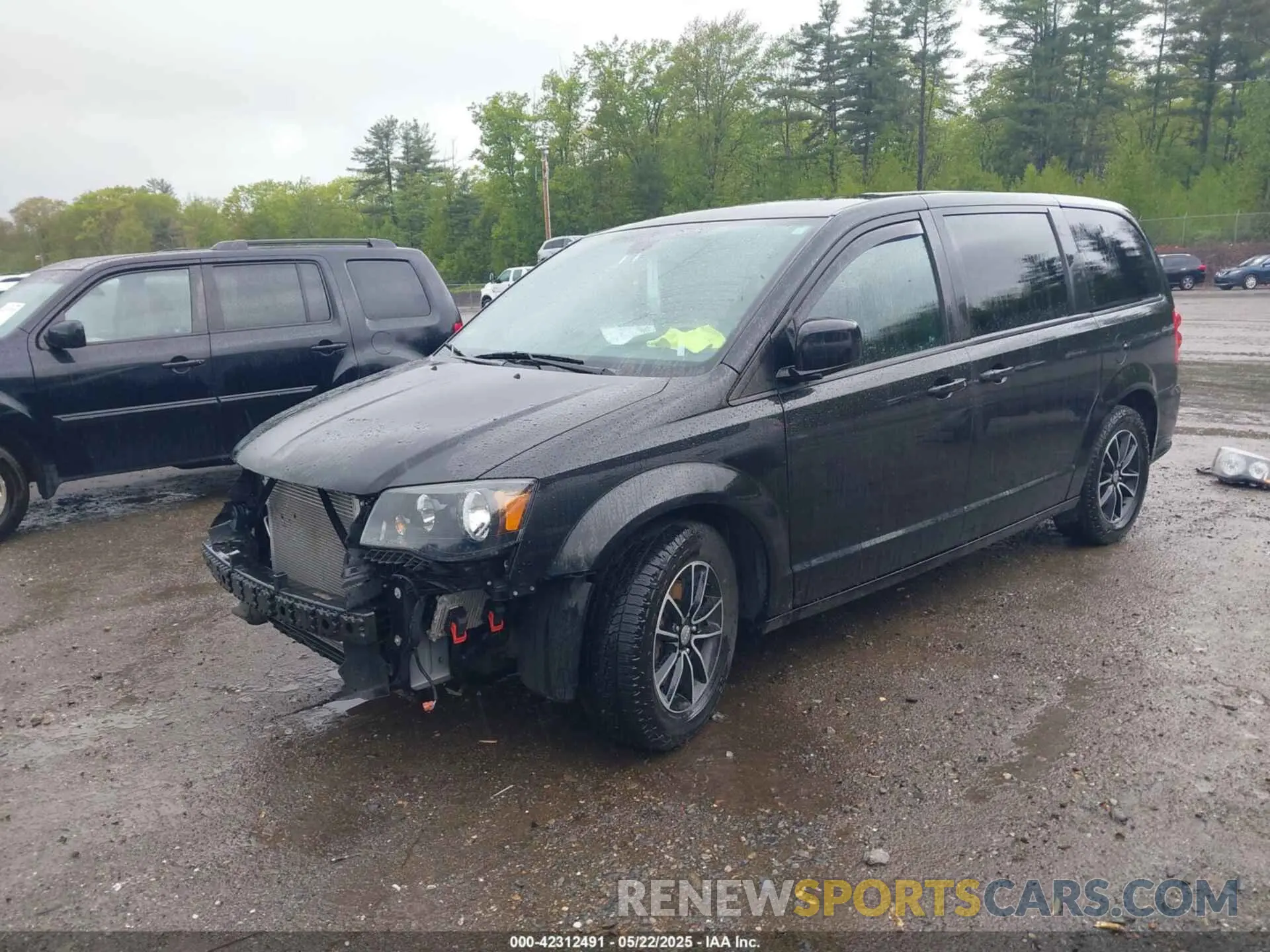 2 fotografías del automóvil dañado 2C4RDGBG2KR573439 DODGE GRAND CARAVAN 2019