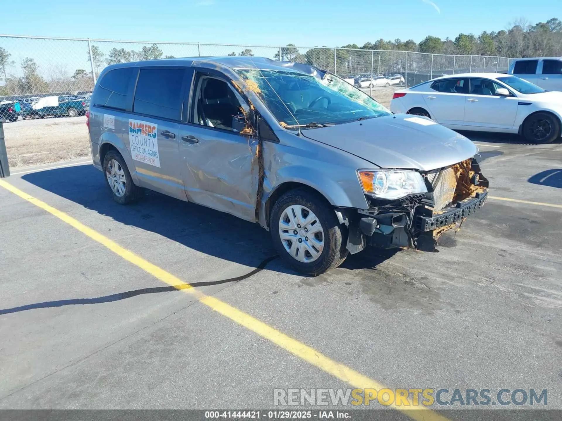 1 fotografías del automóvil dañado 2C4RDGBG2KR599491 DODGE GRAND CARAVAN 2019