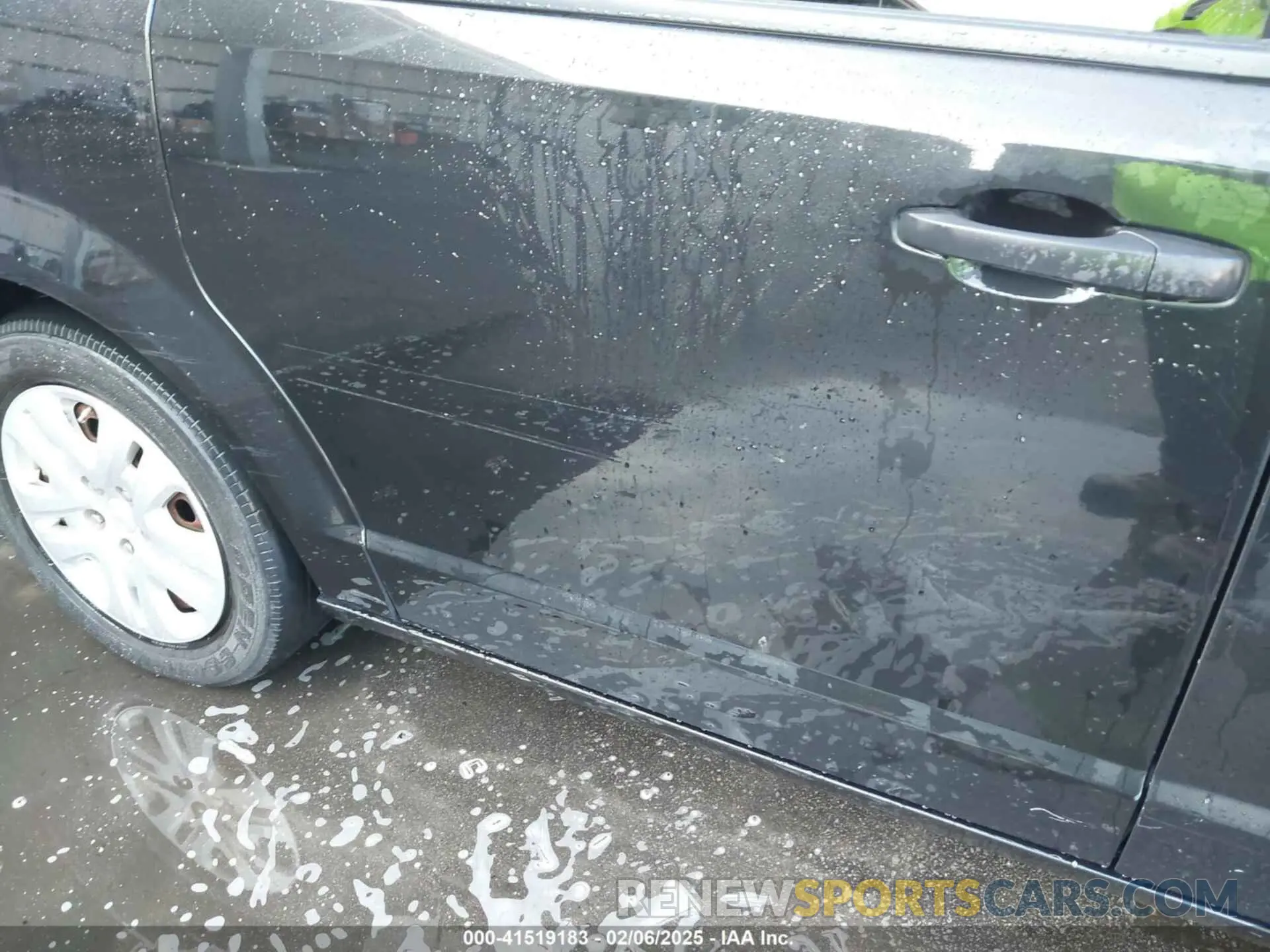 17 fotografías del automóvil dañado 2C4RDGBG2KR699008 DODGE GRAND CARAVAN 2019