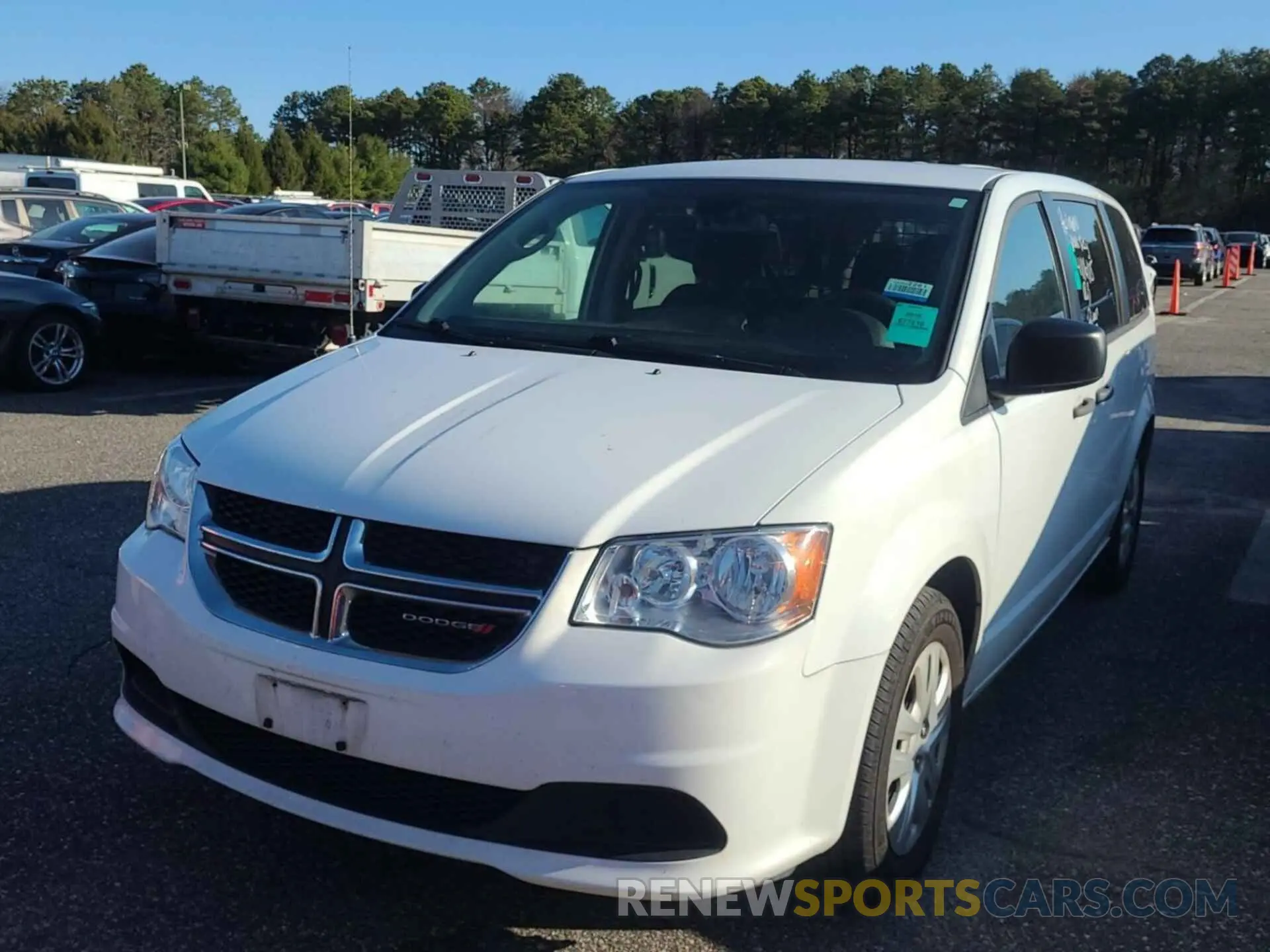 7 fotografías del automóvil dañado 2C4RDGBG2KR781661 DODGE GRAND CARAVAN 2019