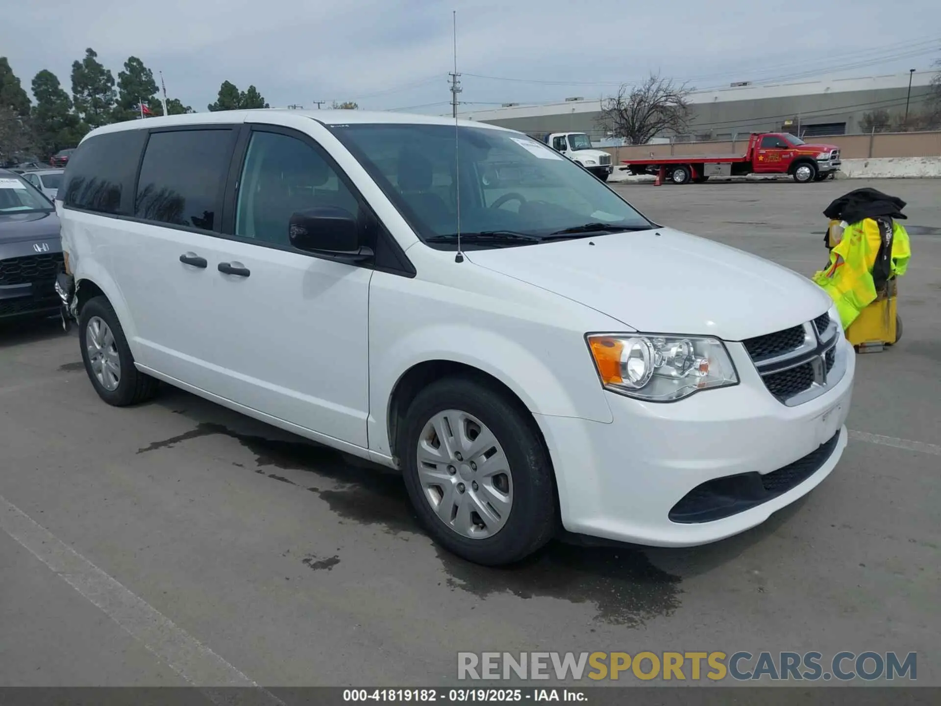 1 fotografías del automóvil dañado 2C4RDGBG2KR787945 DODGE GRAND CARAVAN 2019