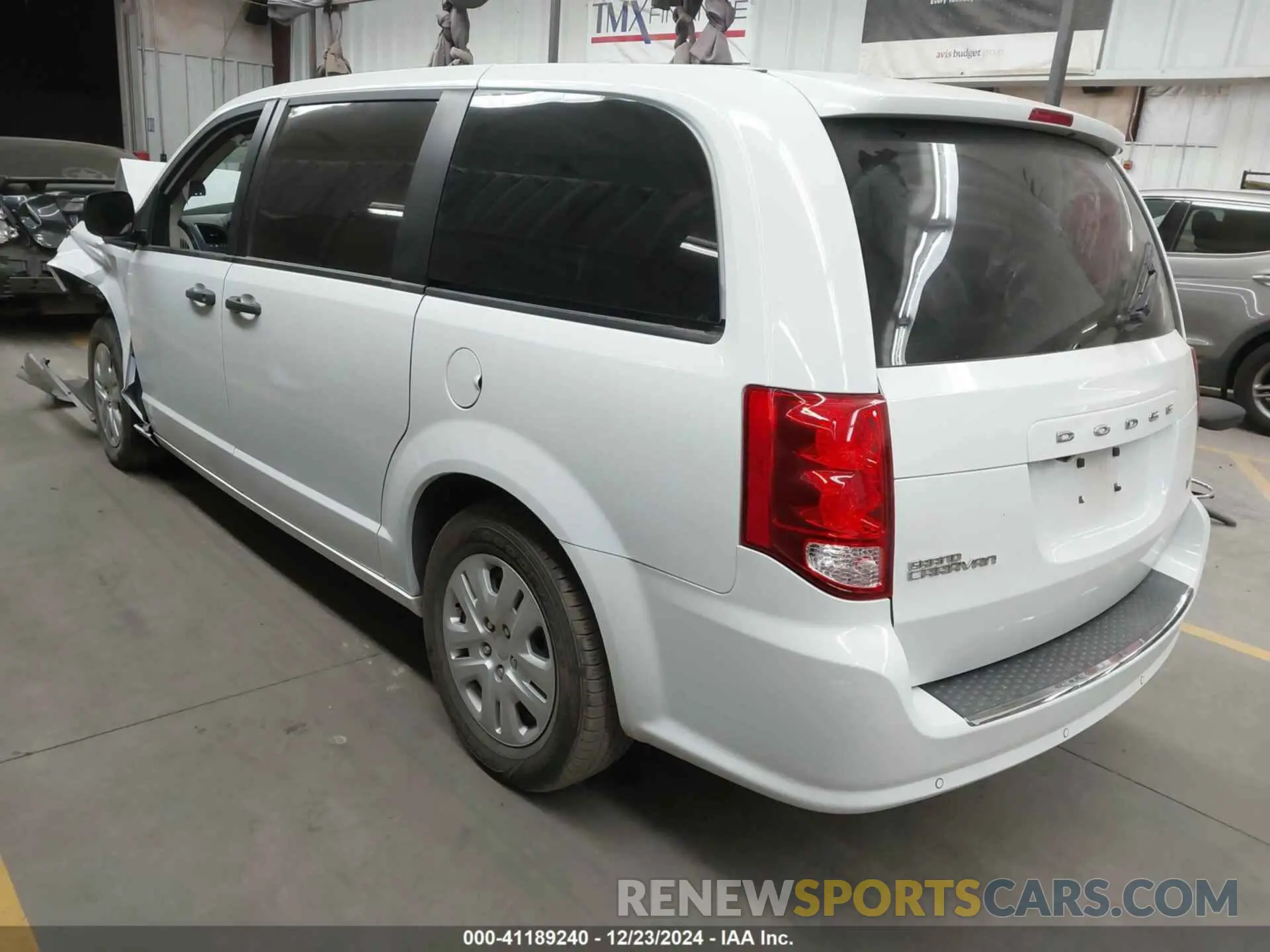 3 fotografías del automóvil dañado 2C4RDGBG3KR601314 DODGE GRAND CARAVAN 2019