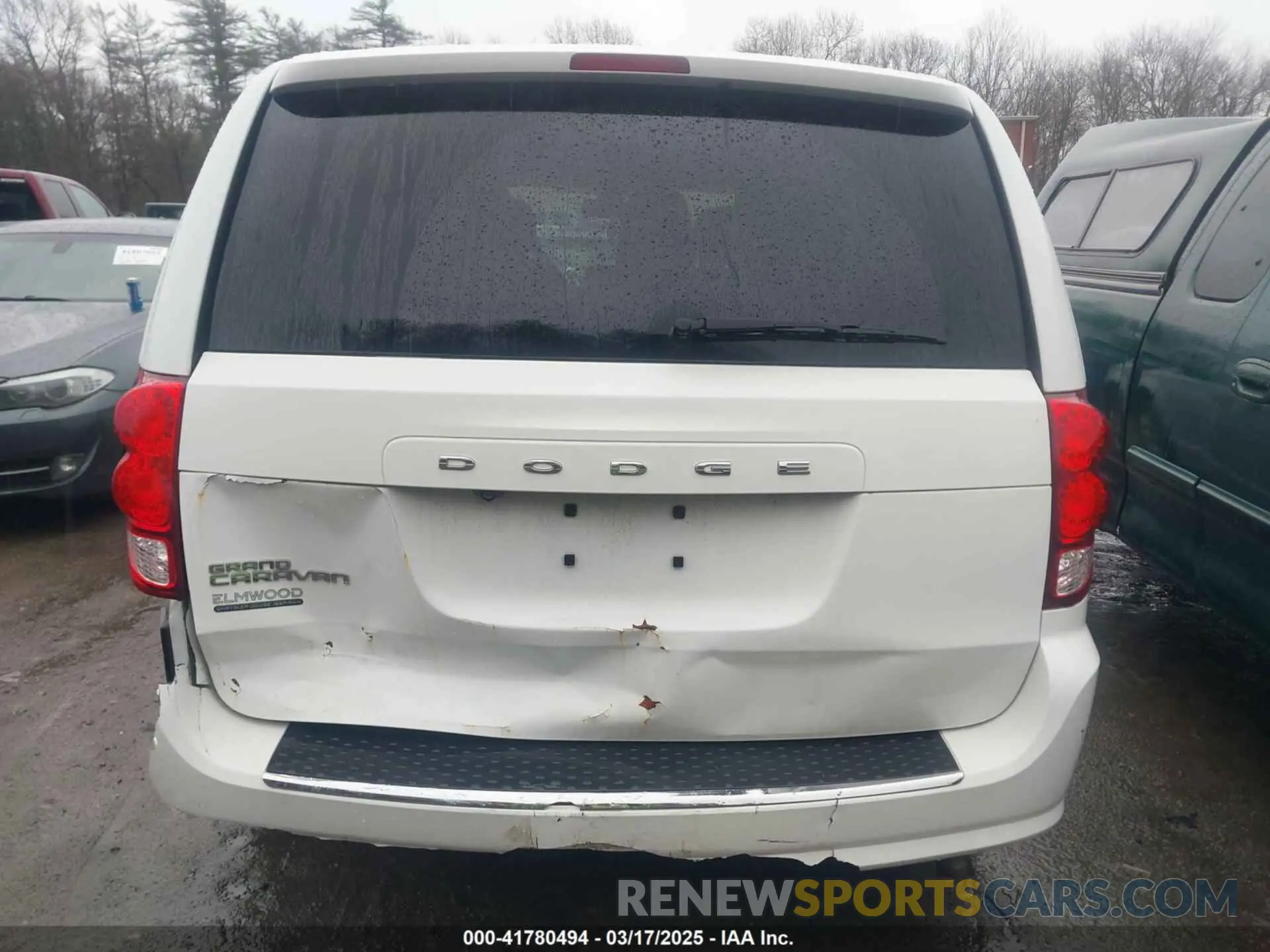 16 fotografías del automóvil dañado 2C4RDGBG4KR643362 DODGE GRAND CARAVAN 2019