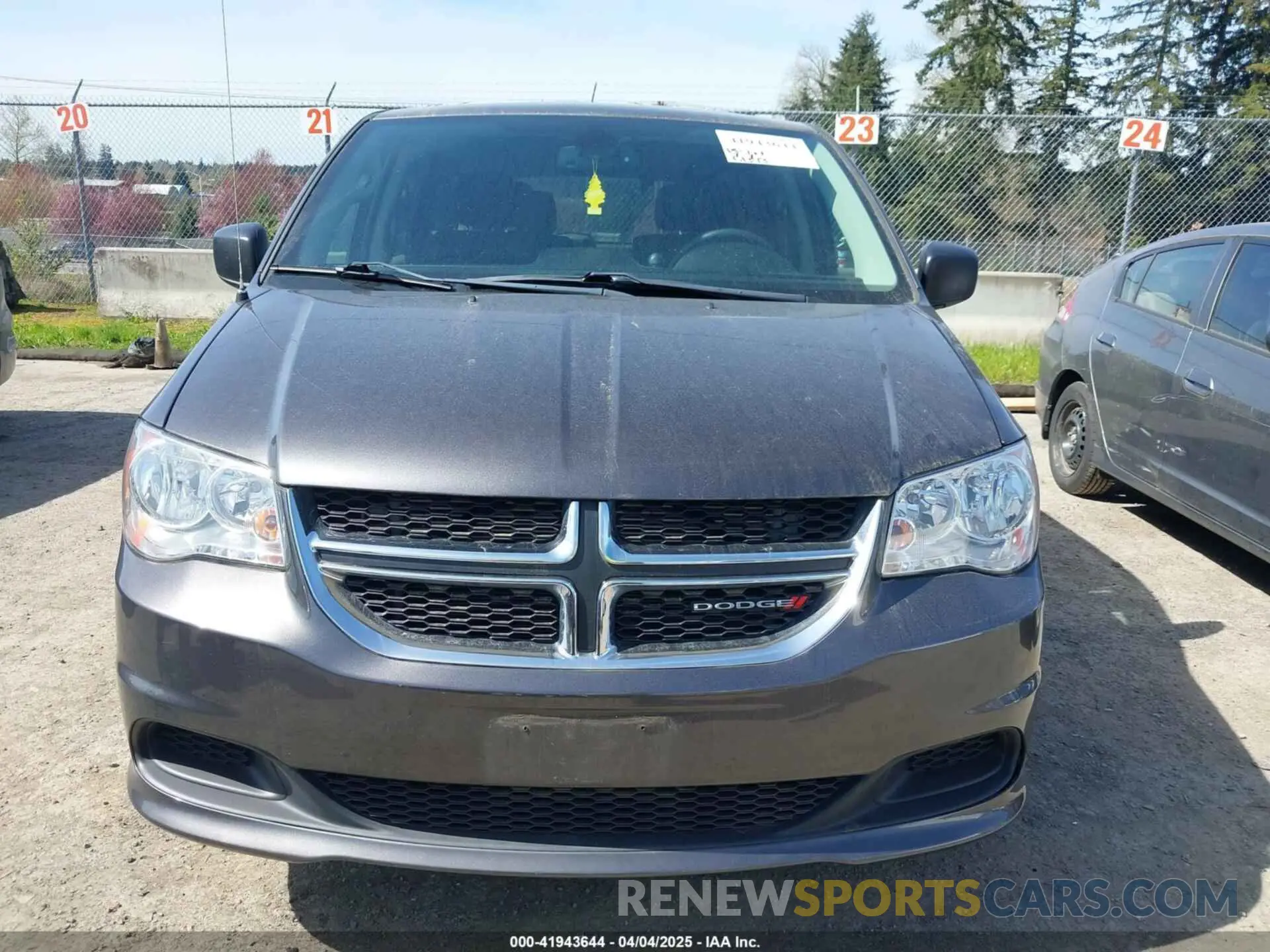 12 fotografías del automóvil dañado 2C4RDGBG4KR684025 DODGE GRAND CARAVAN 2019