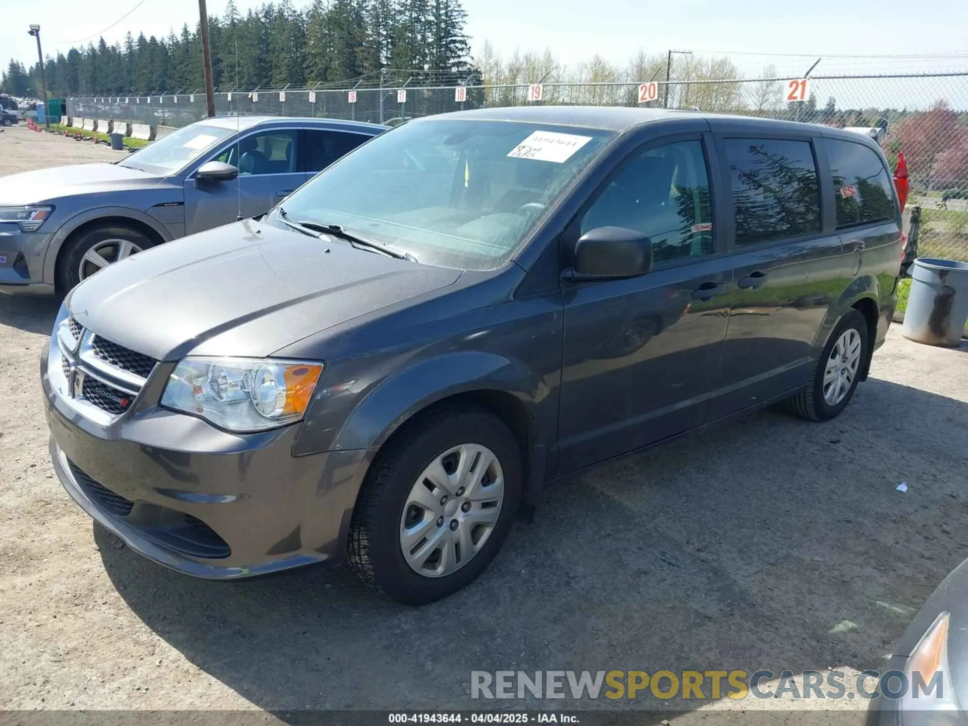 2 fotografías del automóvil dañado 2C4RDGBG4KR684025 DODGE GRAND CARAVAN 2019