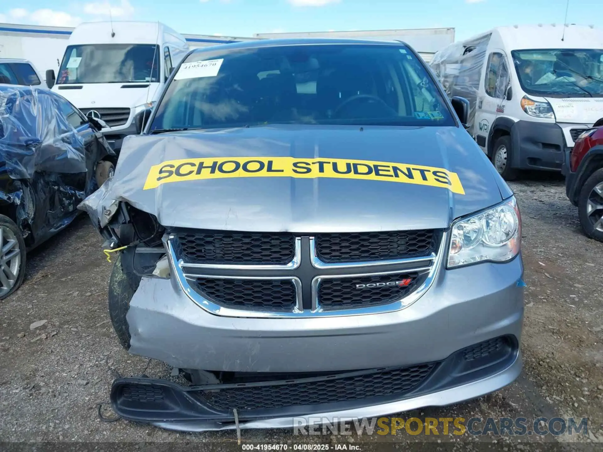 12 fotografías del automóvil dañado 2C4RDGBG4KR685000 DODGE GRAND CARAVAN 2019