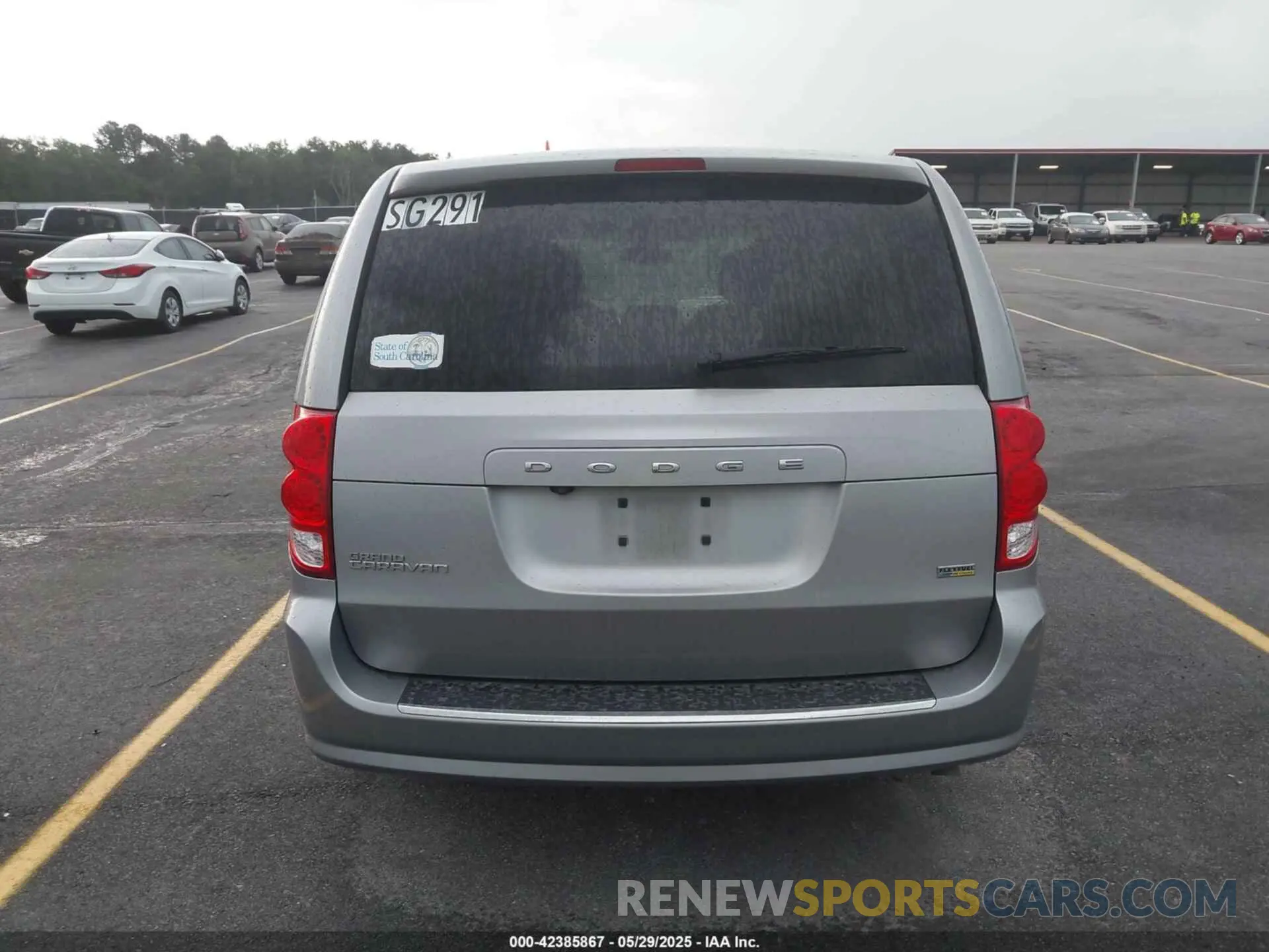 16 fotografías del automóvil dañado 2C4RDGBG4KR786358 DODGE GRAND CARAVAN 2019