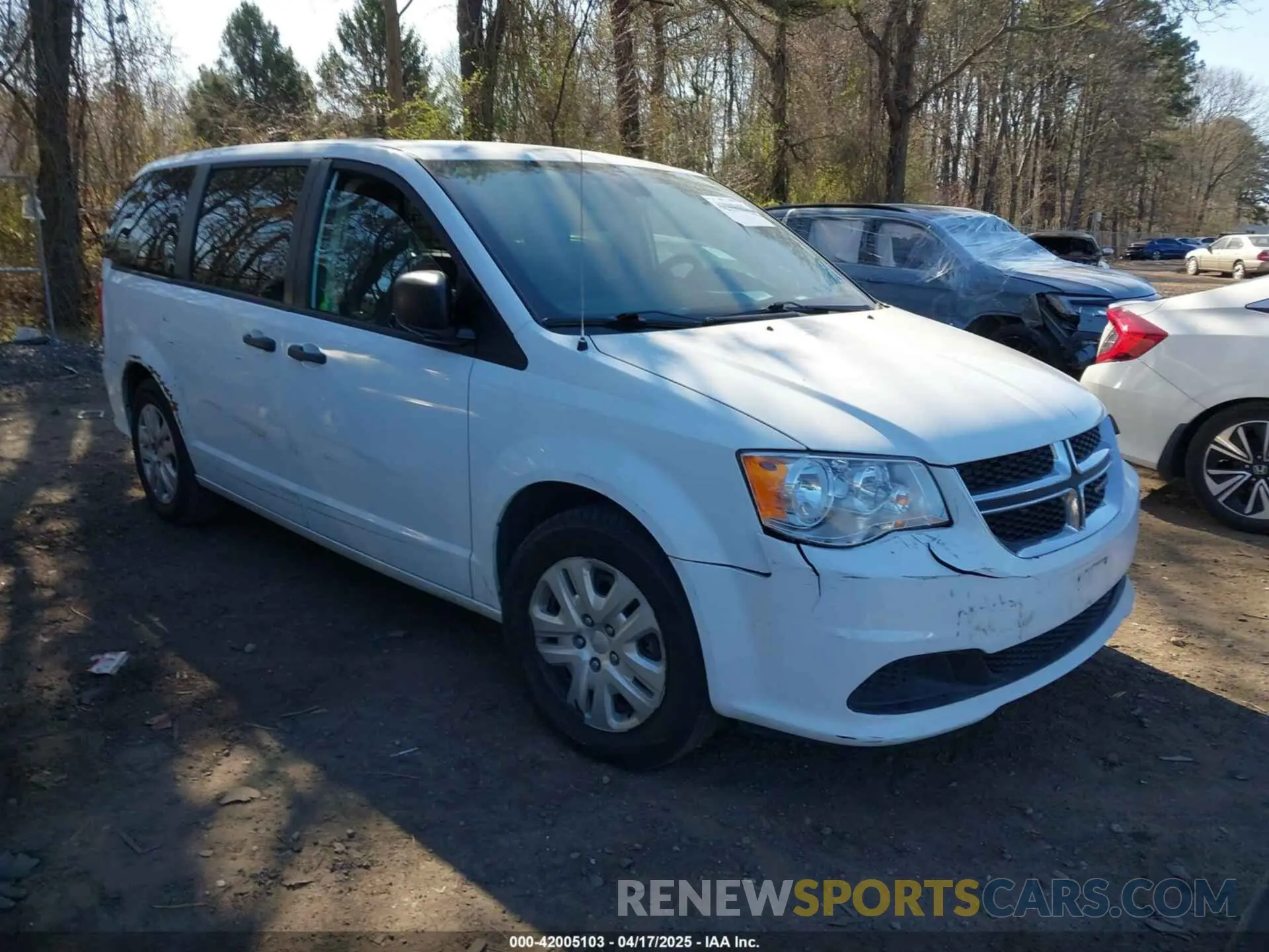 13 fotografías del automóvil dañado 2C4RDGBG6KR747108 DODGE GRAND CARAVAN 2019