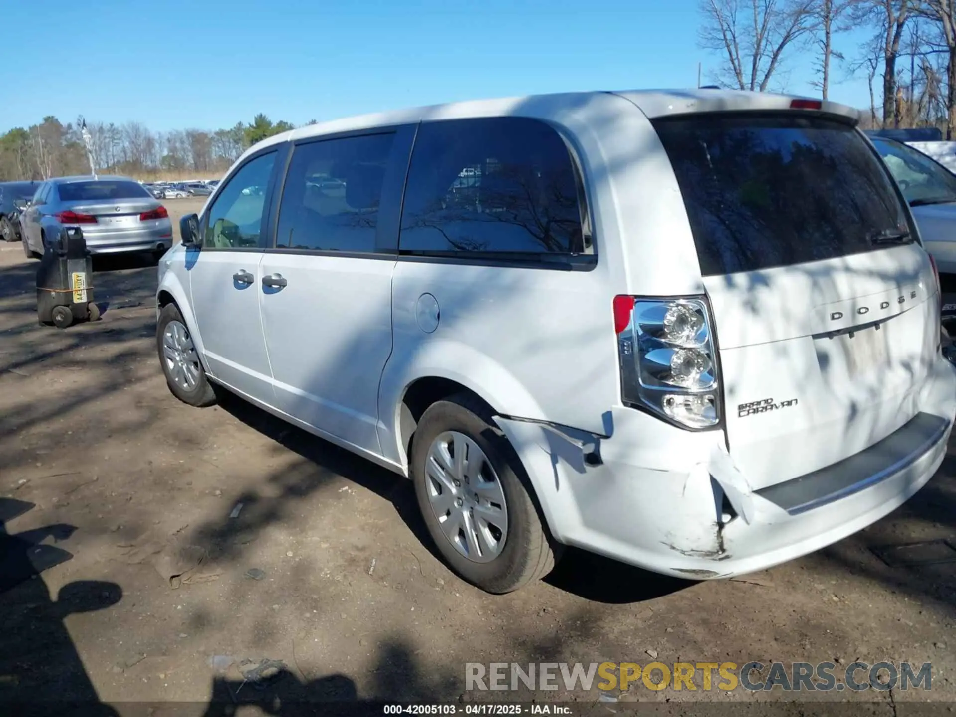 14 fotografías del automóvil dañado 2C4RDGBG6KR747108 DODGE GRAND CARAVAN 2019