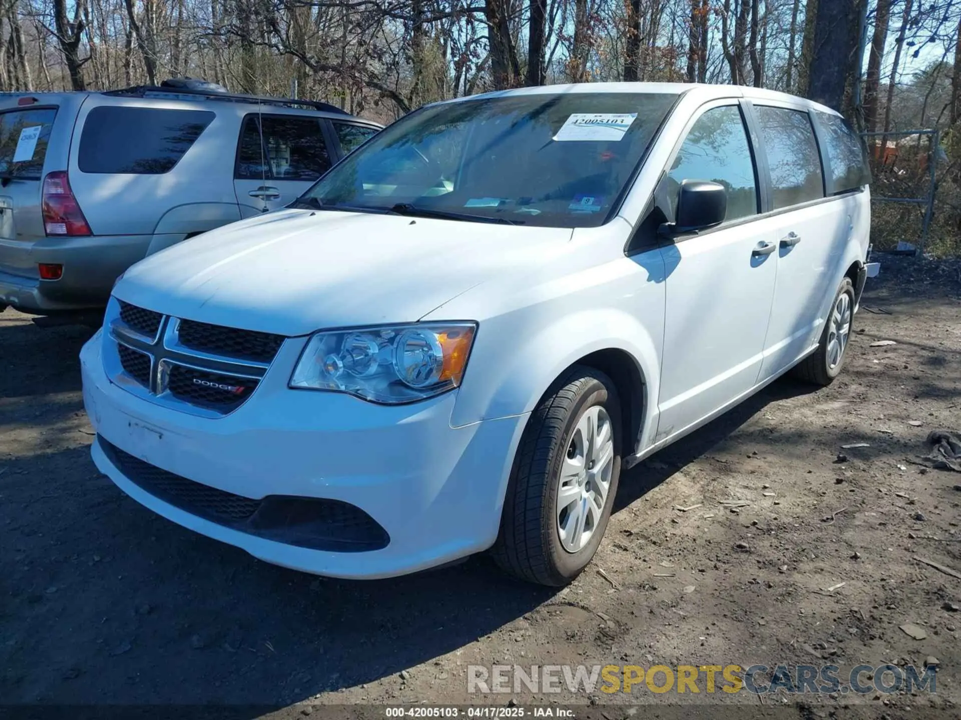2 fotografías del automóvil dañado 2C4RDGBG6KR747108 DODGE GRAND CARAVAN 2019