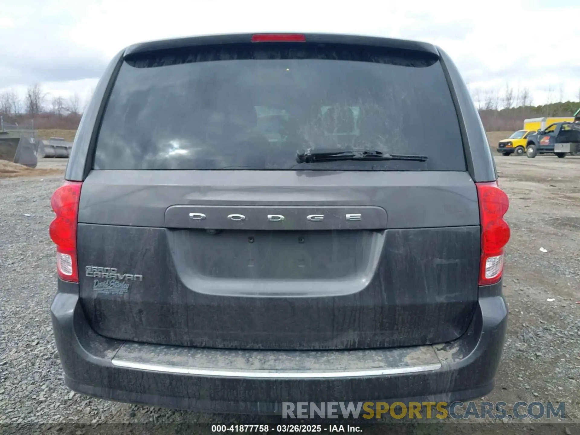 17 fotografías del automóvil dañado 2C4RDGBG6KR781789 DODGE GRAND CARAVAN 2019