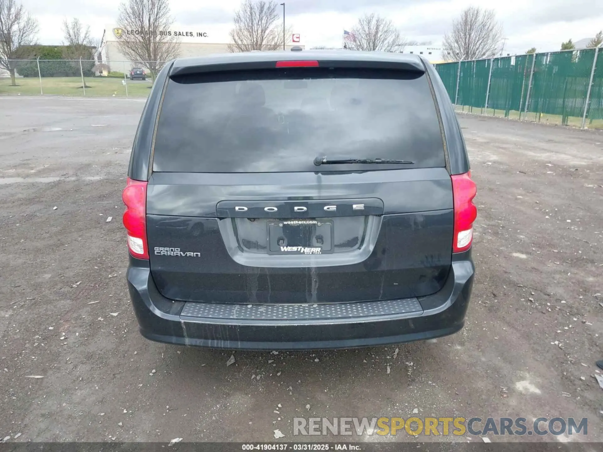 16 fotografías del automóvil dañado 2C4RDGBG8KR524598 DODGE GRAND CARAVAN 2019