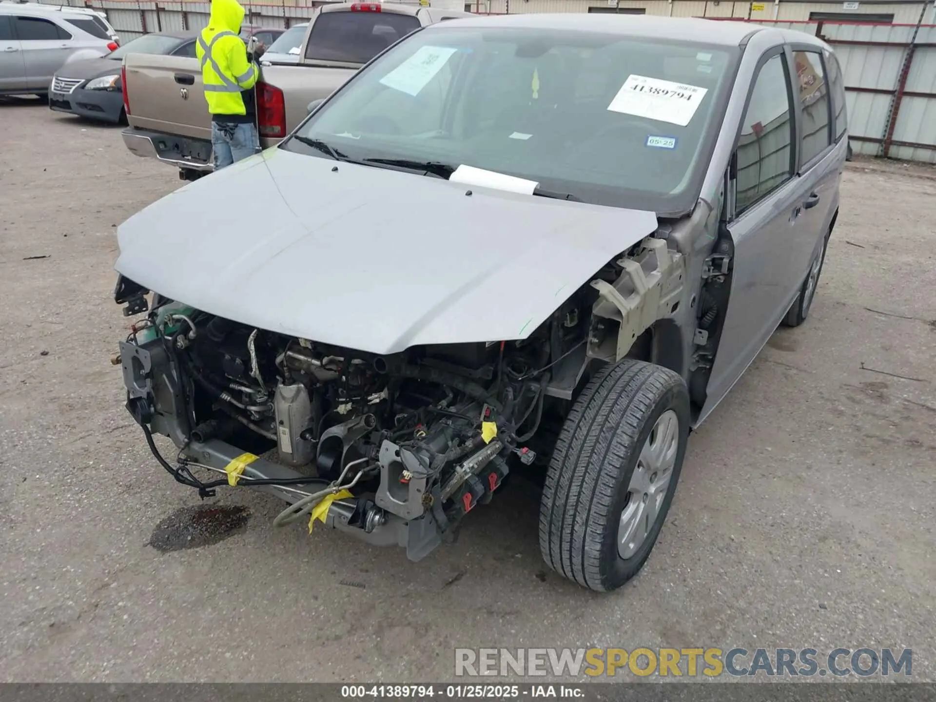 2 fotografías del automóvil dañado 2C4RDGBG8KR581187 DODGE GRAND CARAVAN 2019