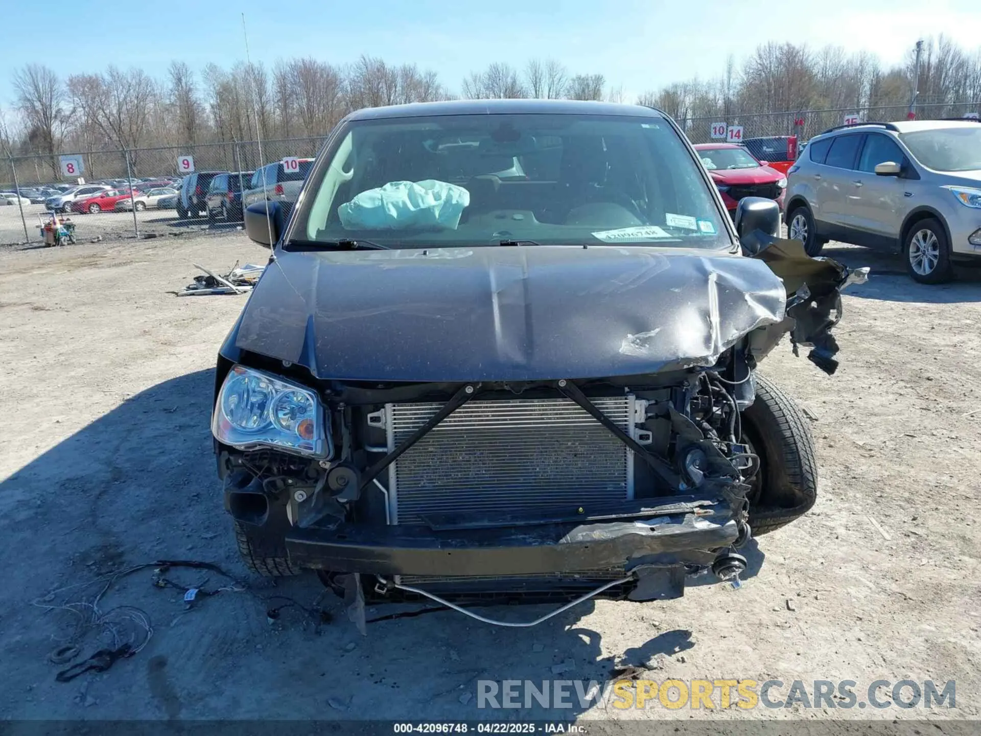 13 fotografías del automóvil dañado 2C4RDGBG8KR789439 DODGE GRAND CARAVAN 2019