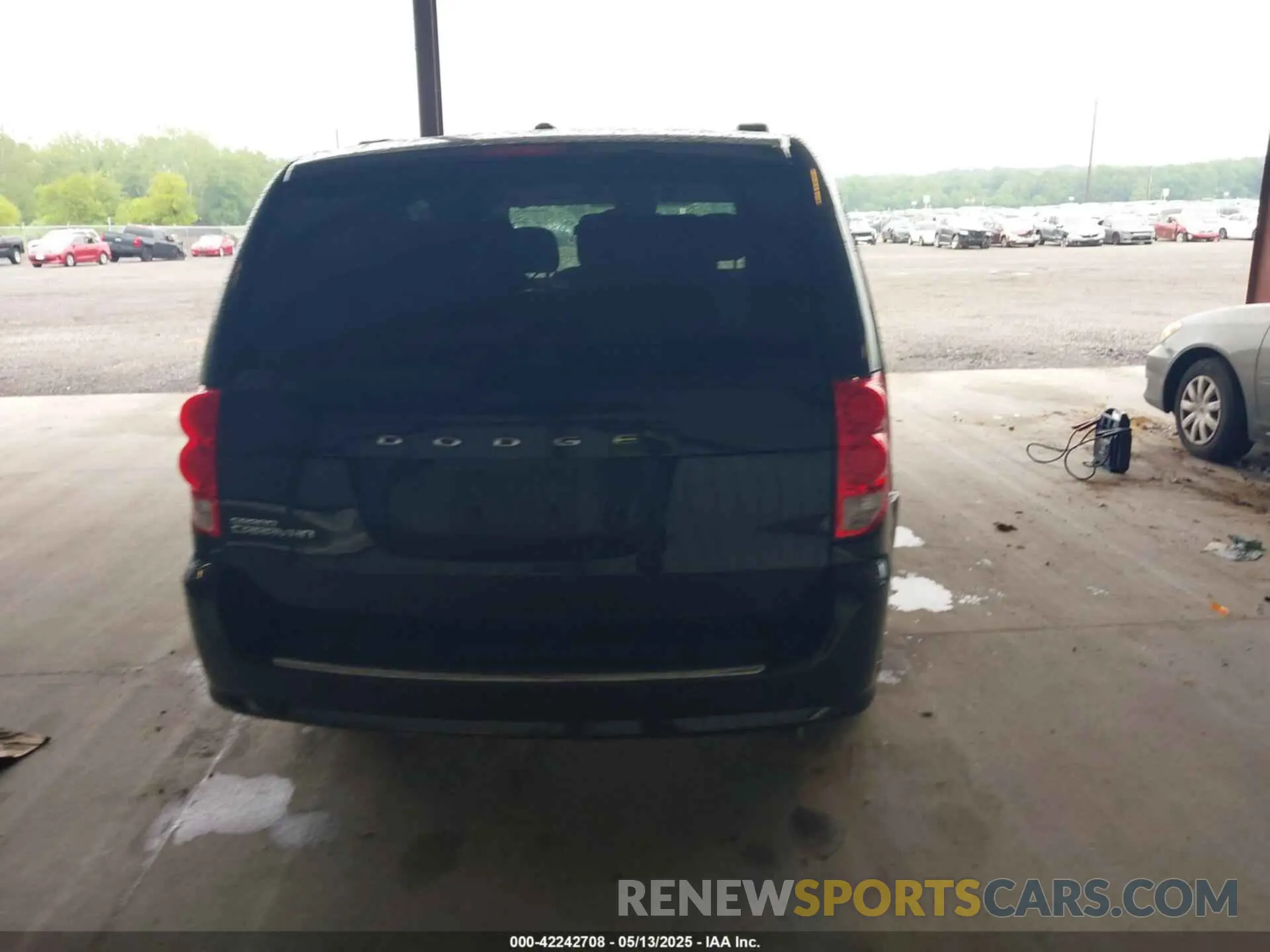 15 fotografías del automóvil dañado 2C4RDGBG8KR805963 DODGE GRAND CARAVAN 2019