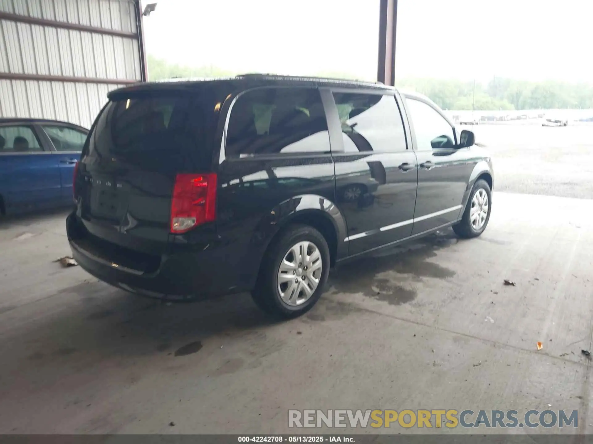 4 fotografías del automóvil dañado 2C4RDGBG8KR805963 DODGE GRAND CARAVAN 2019