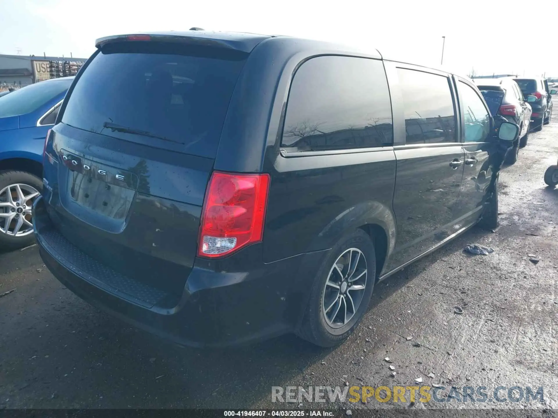 4 fotografías del automóvil dañado 2C4RDGBGXKR528085 DODGE GRAND CARAVAN 2019