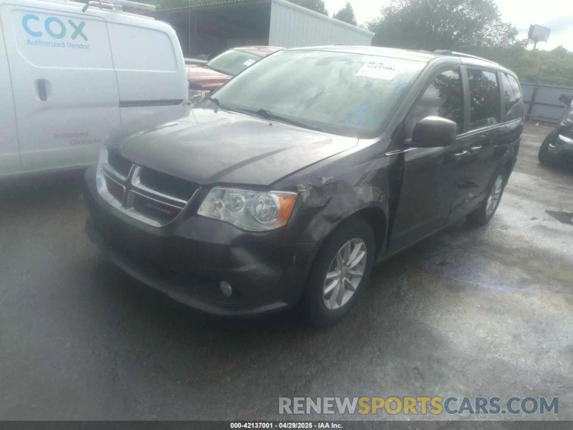 2 fotografías del automóvil dañado 2C4RDGCG0KR718346 DODGE GRAND CARAVAN 2019