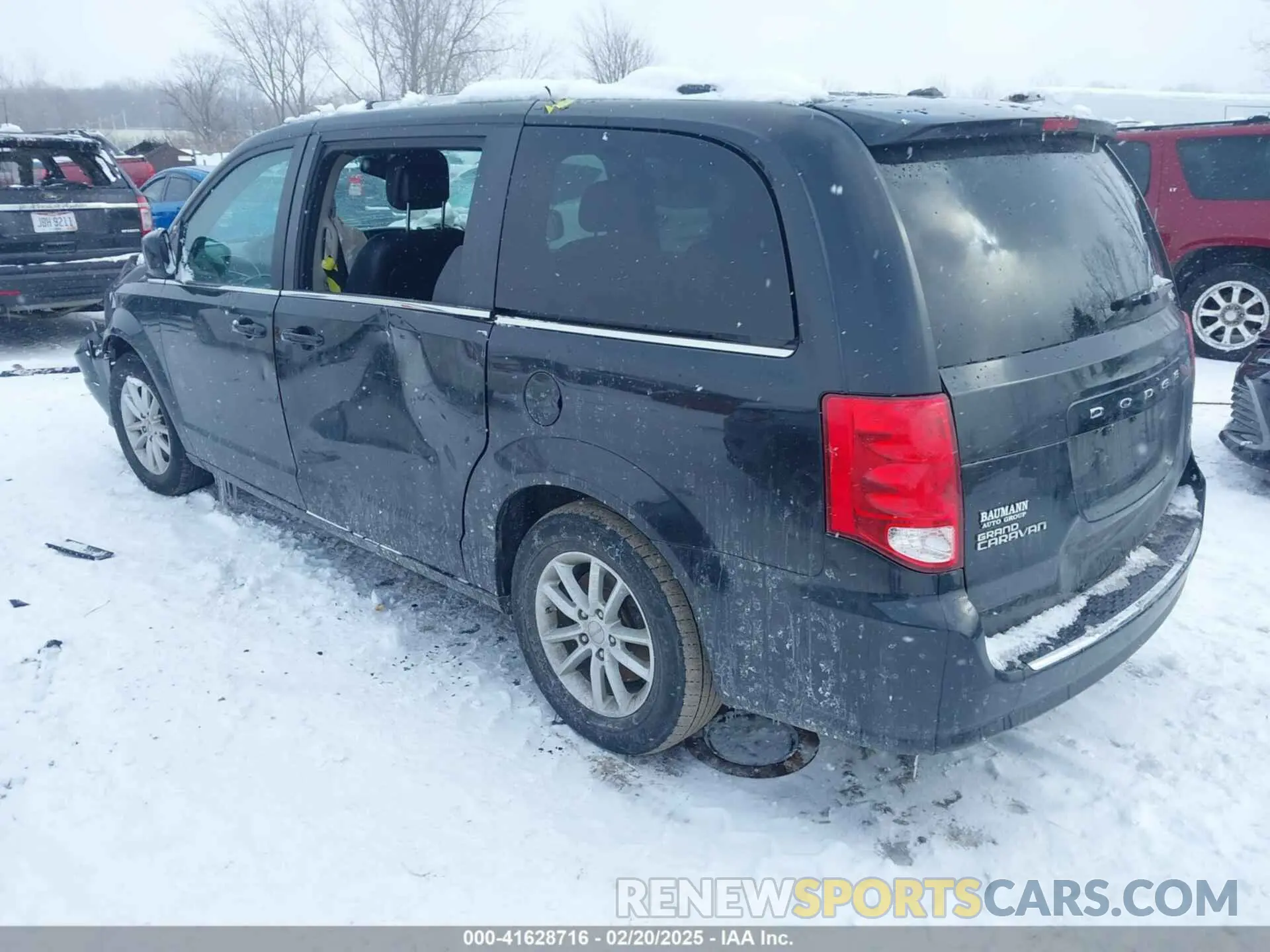 3 fotografías del automóvil dañado 2C4RDGCG0KR783780 DODGE GRAND CARAVAN 2019