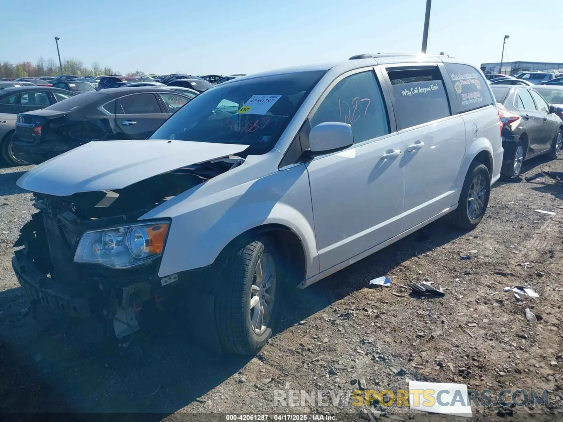 2 fotografías del automóvil dañado 2C4RDGCG1KR545775 DODGE GRAND CARAVAN 2019