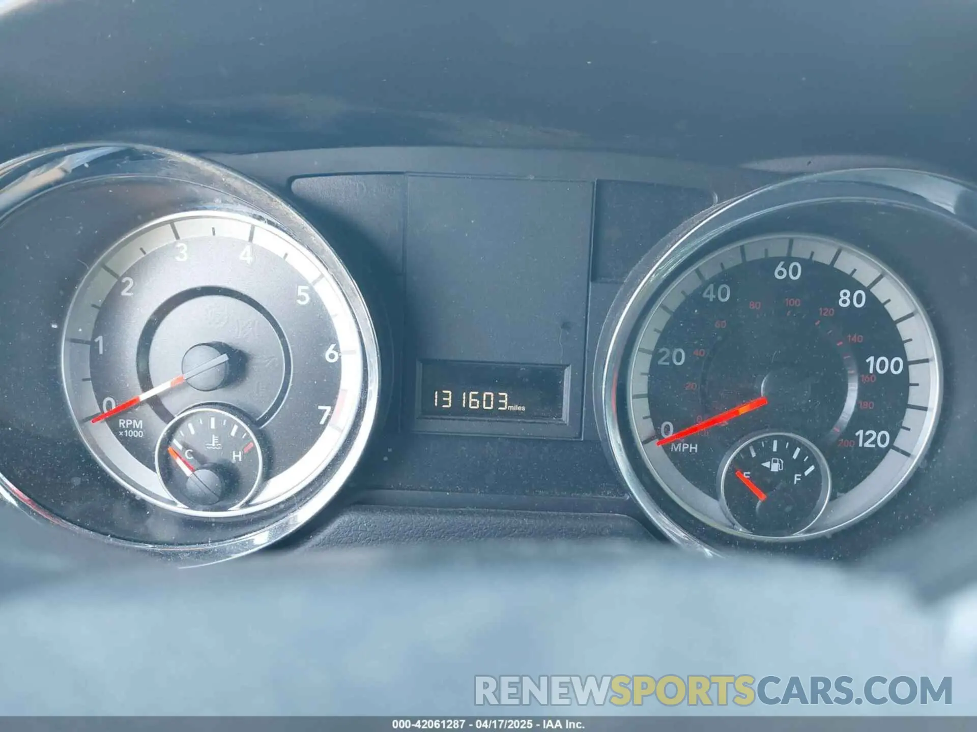 7 fotografías del automóvil dañado 2C4RDGCG1KR545775 DODGE GRAND CARAVAN 2019